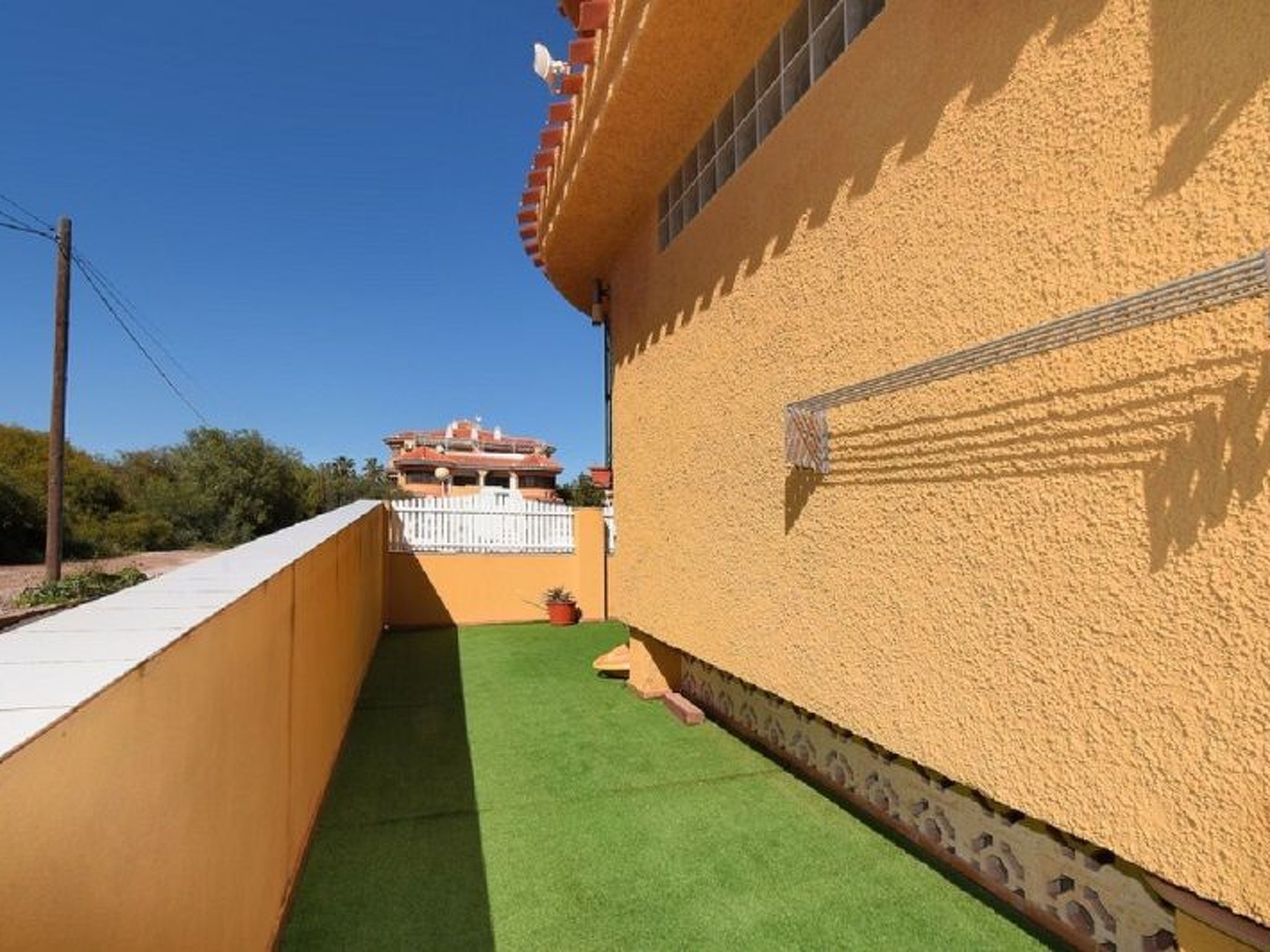 Studio-Appartement mit Terrasse-Binnen