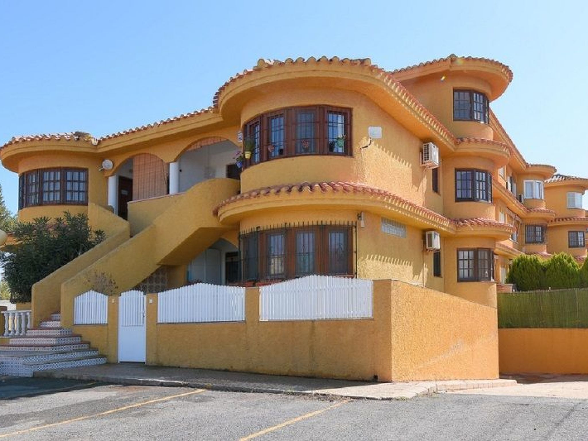 Studio-Appartement mit Terrasse-Binnen