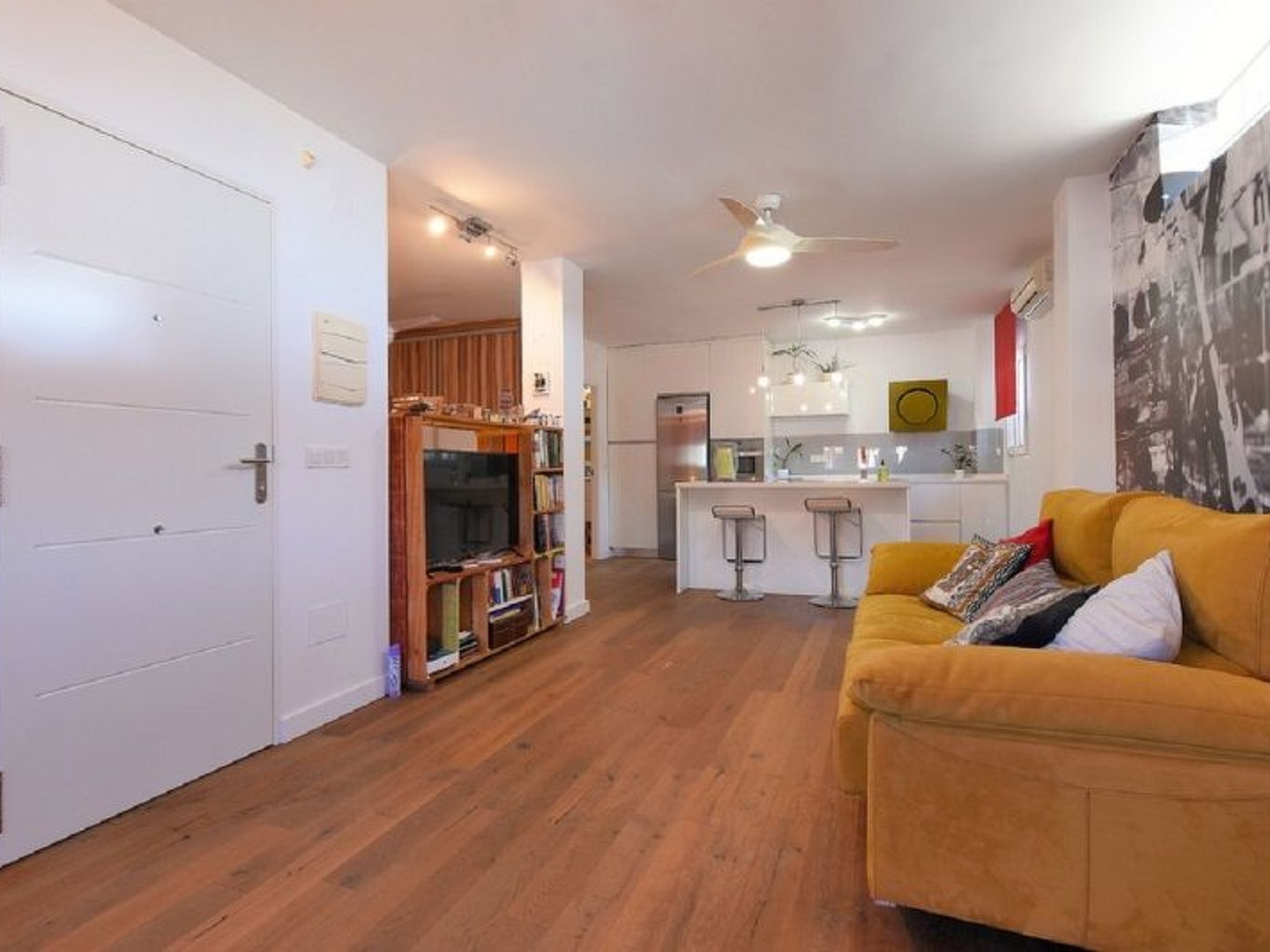 Studio-Appartement mit Terrasse-Binnen