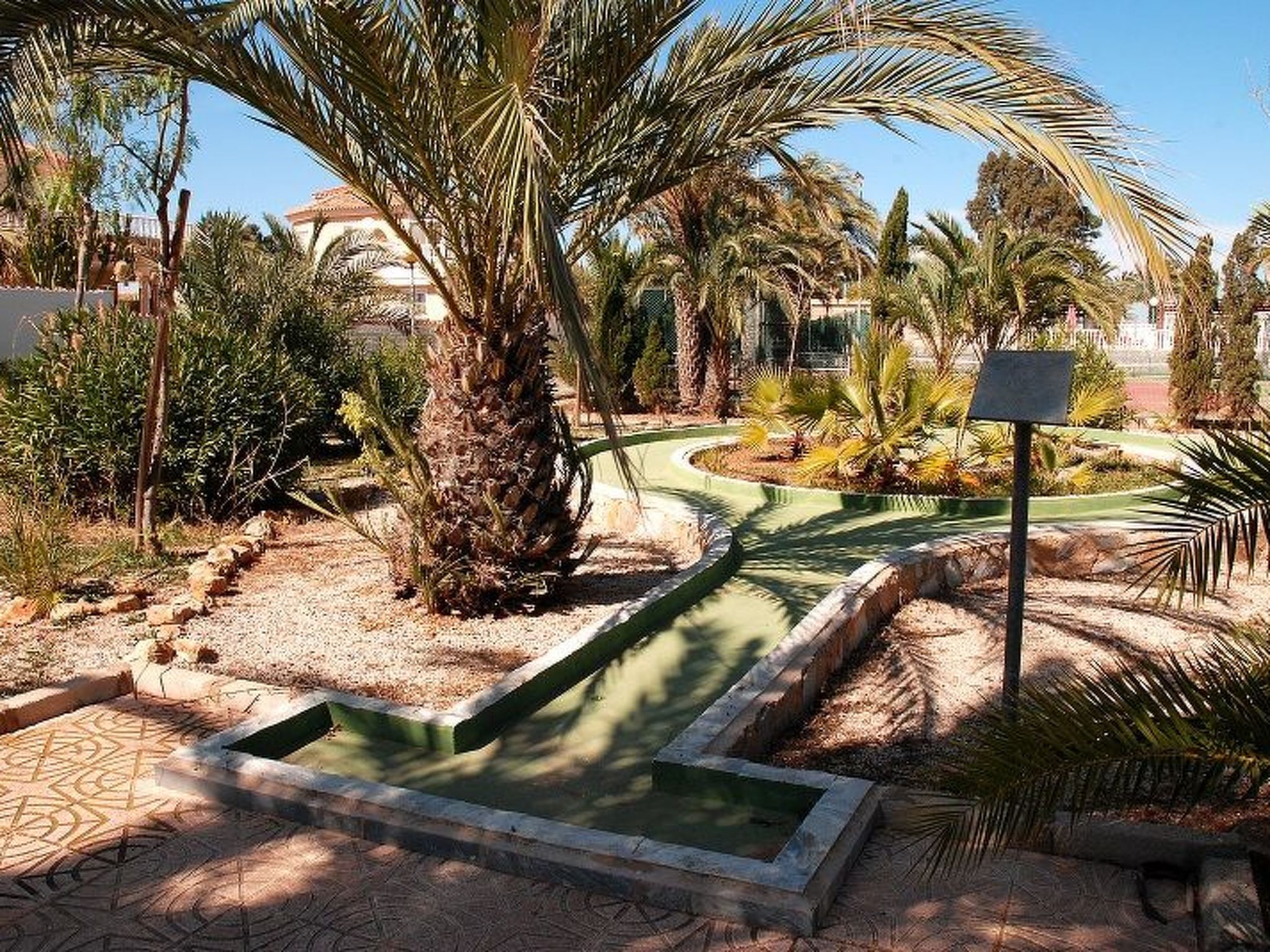 Studio-Appartement mit Terrasse-Binnen