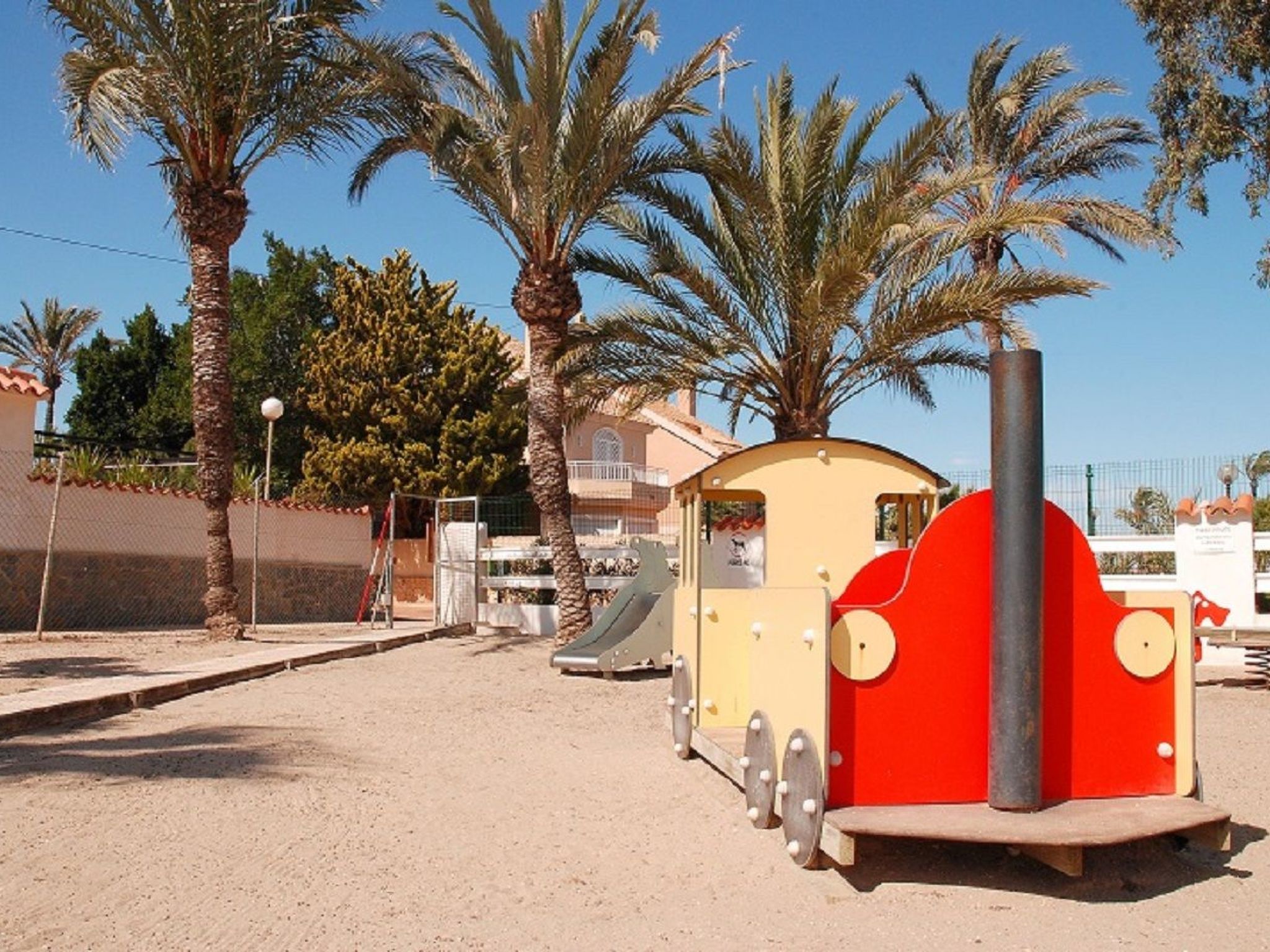 ADELFAS II - 11-Binnen