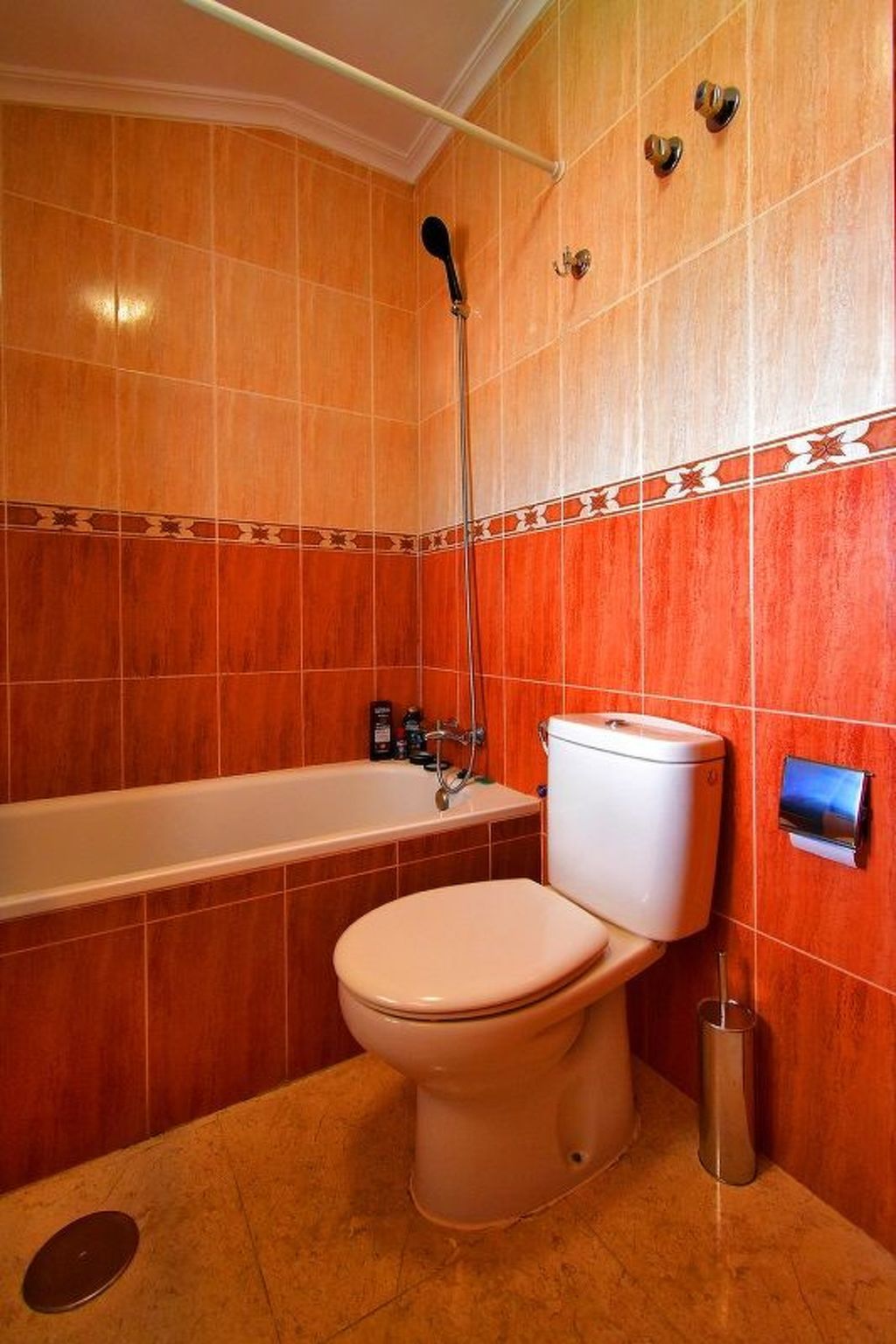 Monte Cenajo 6-Binnen