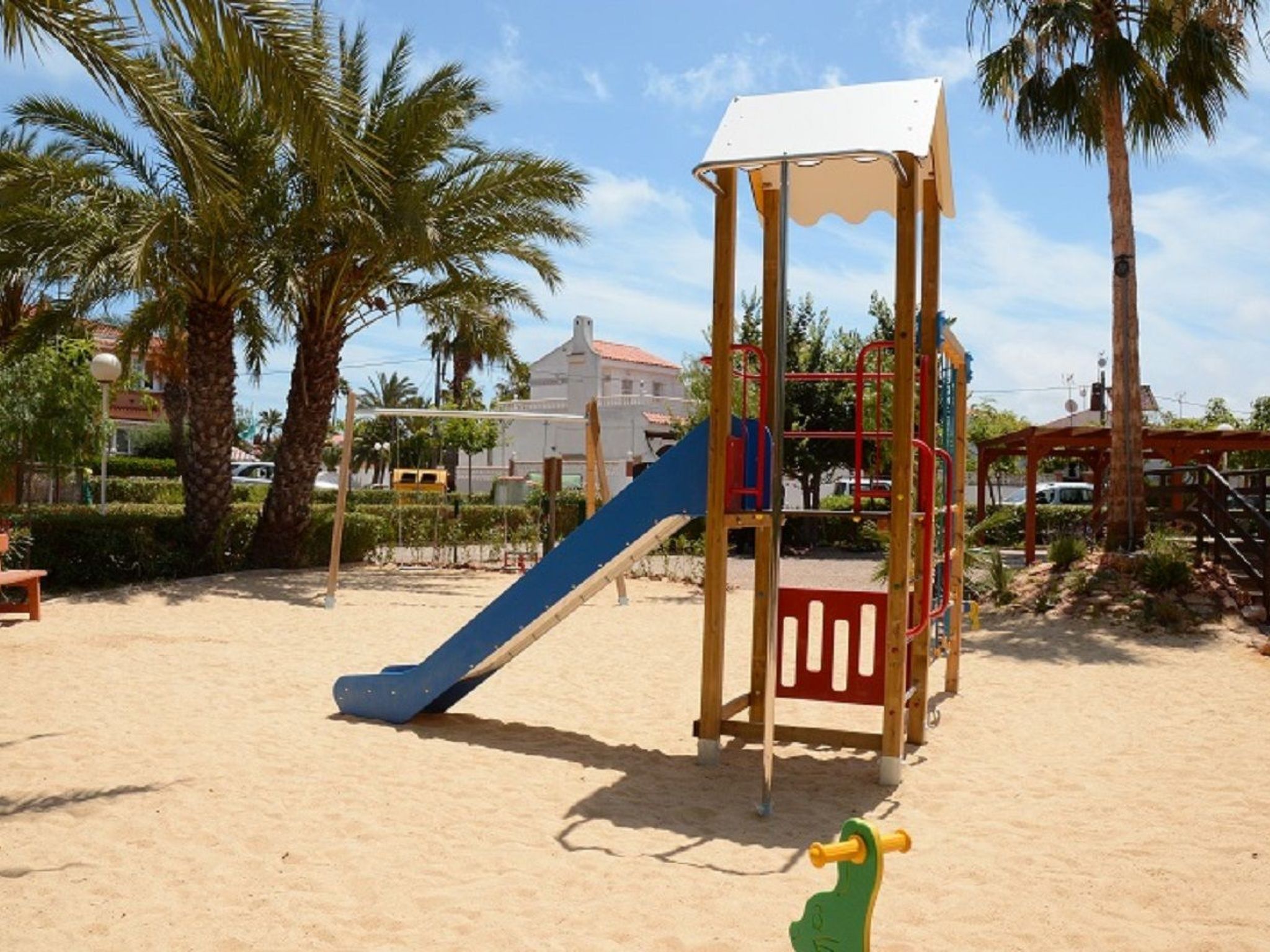 ADELFAS I - 12-Binnen