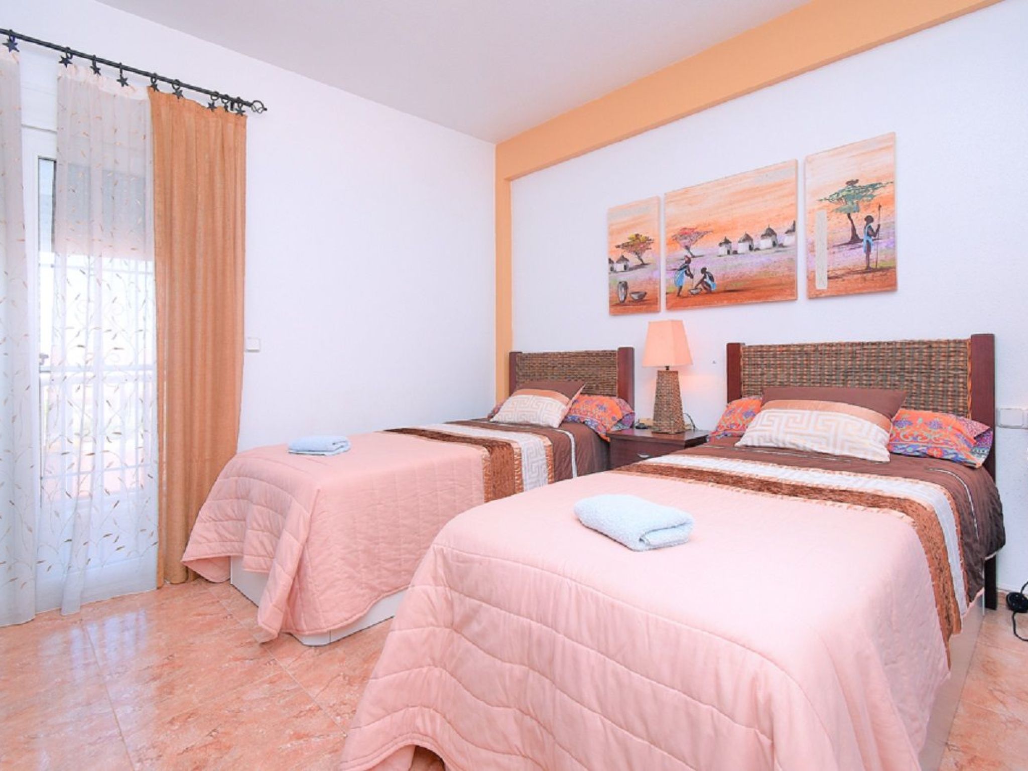 EDF. ESTRELLA 17-Binnen