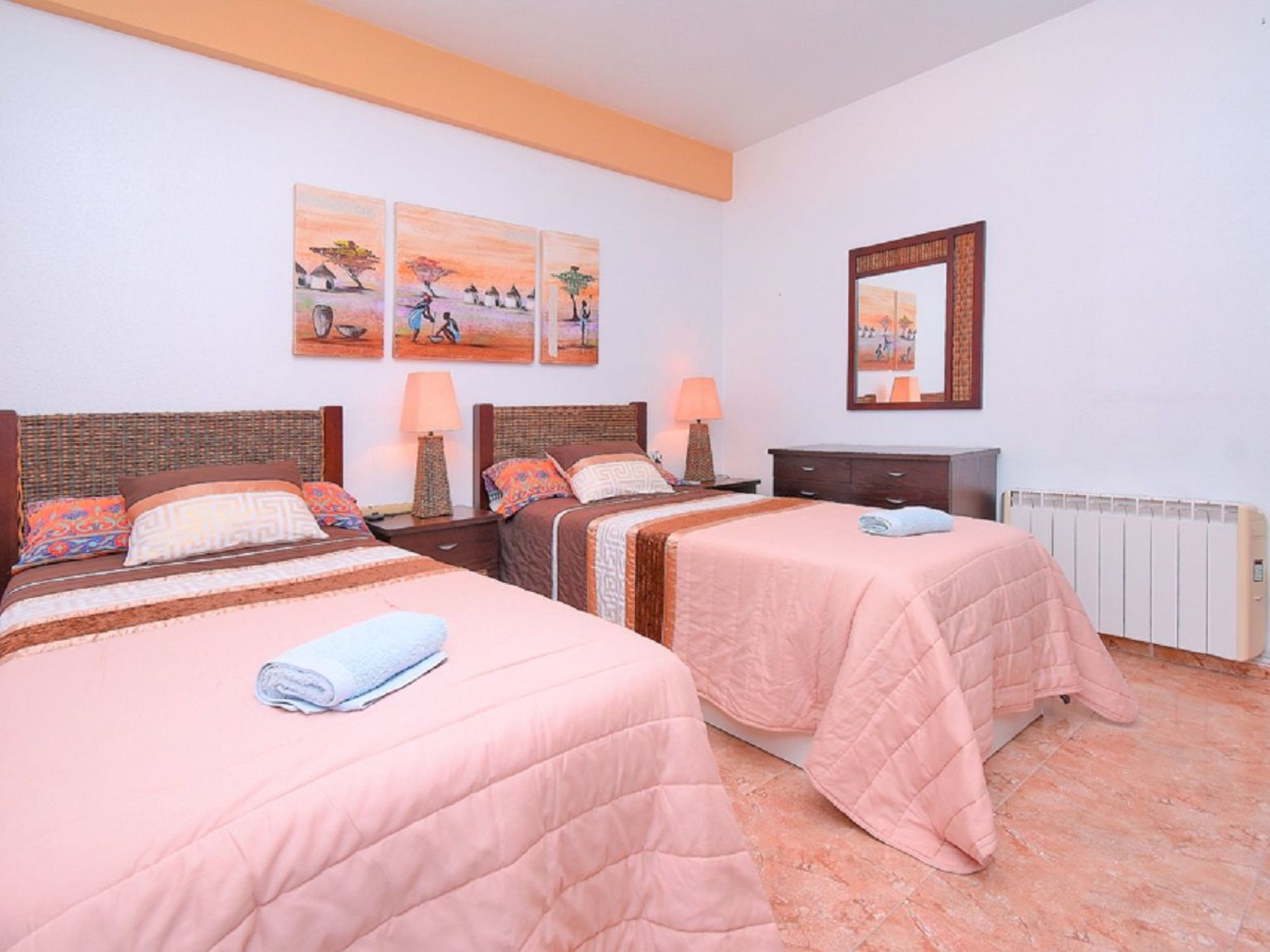 EDF. ESTRELLA 17-Binnen