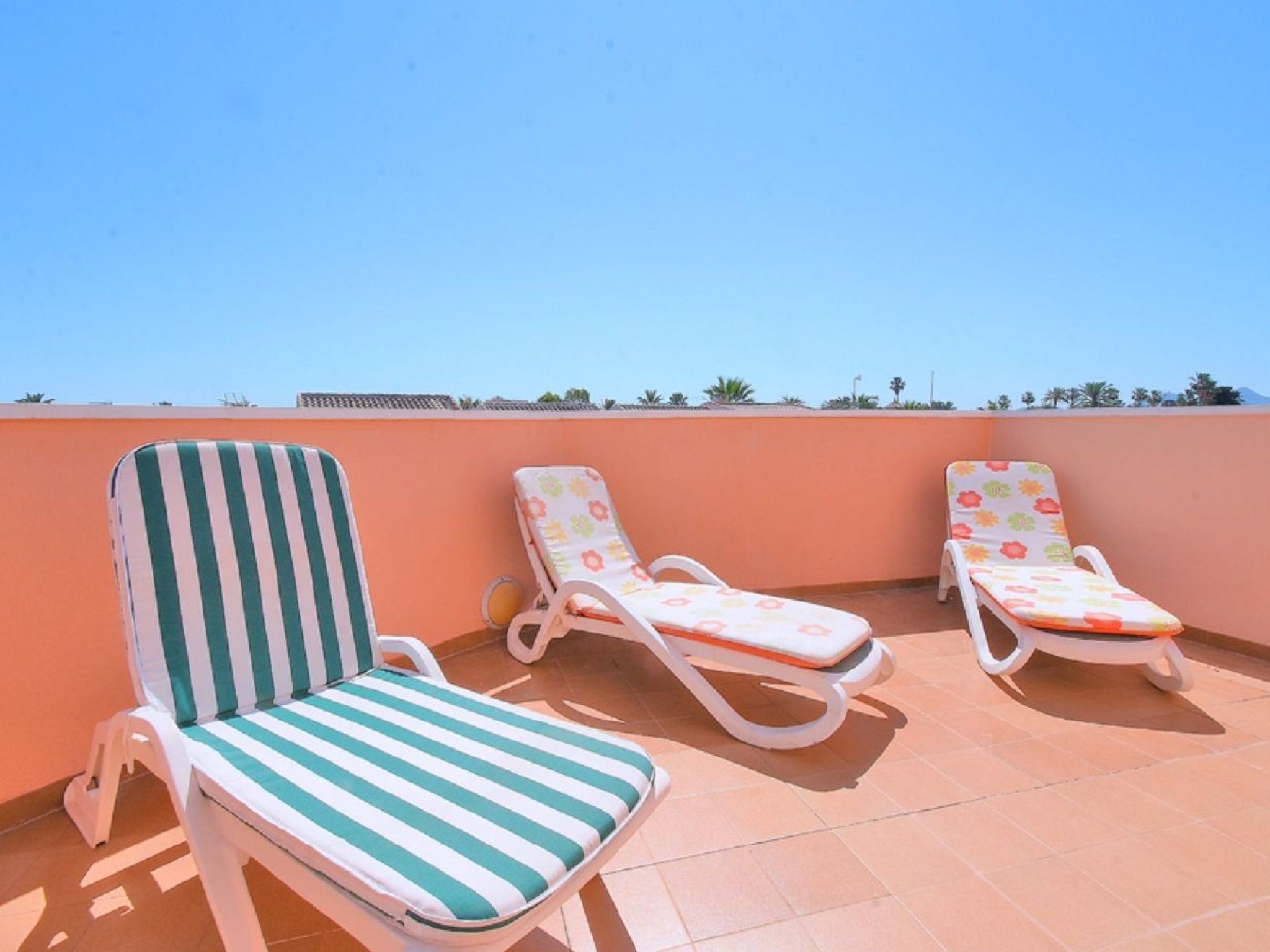 EDF. ESTRELLA 17-Binnen