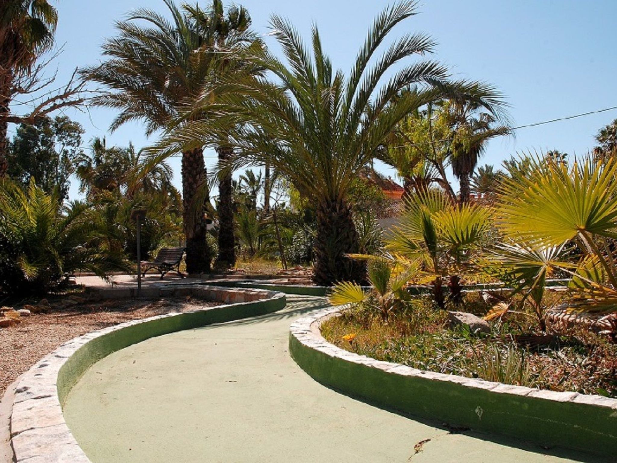 EDF. ESTRELLA 17-Binnen