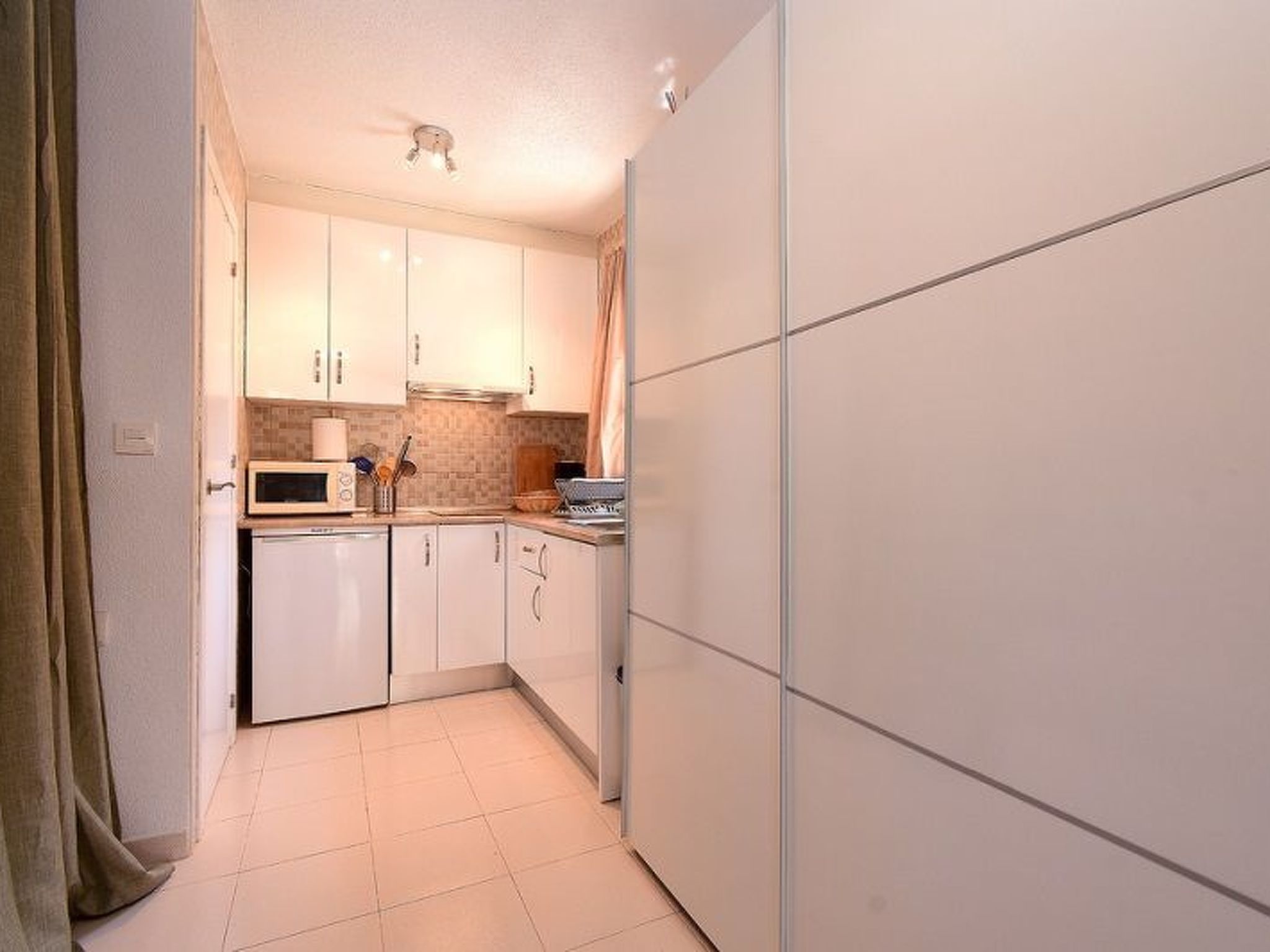 Compact en comfortabel appartement aan de golfbaan in El Carmoli - foto 11