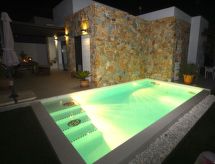 Vrijstaande villa met privézwembad en uitzicht op het water bij Moraira - thumbnail 5