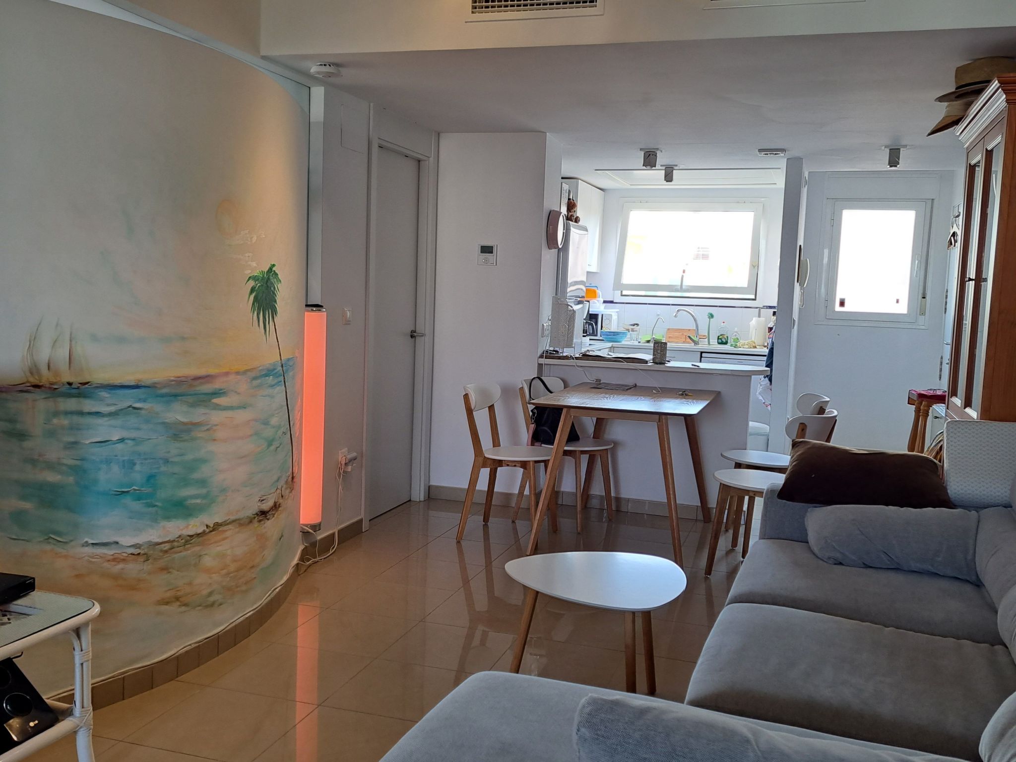 Schönes Appartement mit Grill, Pool und Terrasse-Binnen