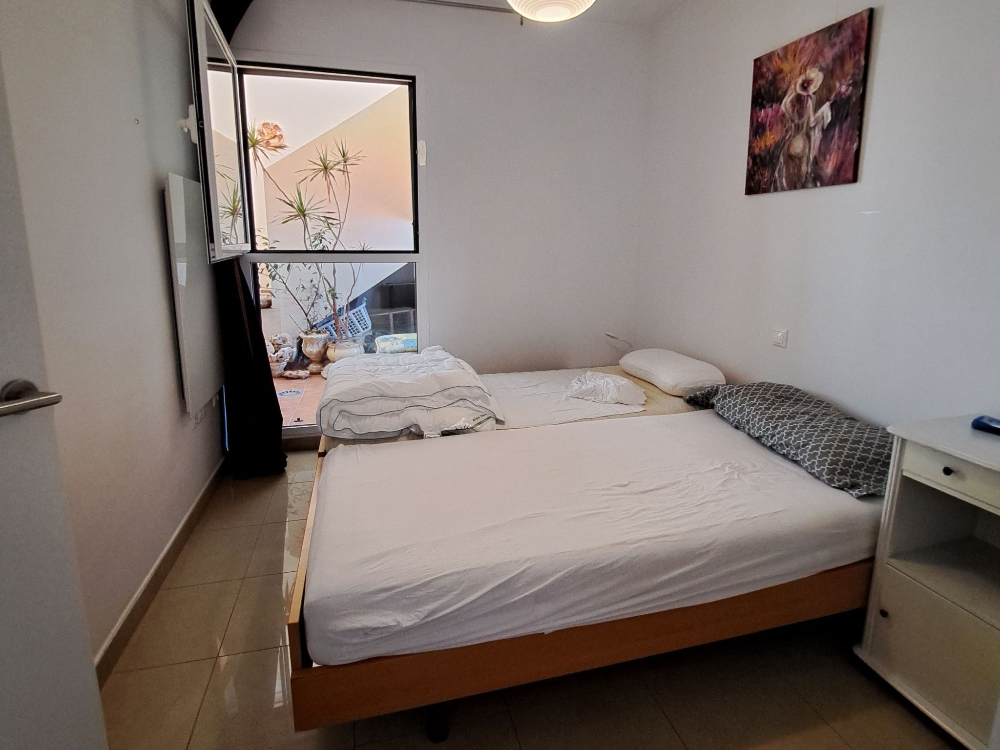 Schönes Appartement mit Grill, Pool und Terrasse-Binnen