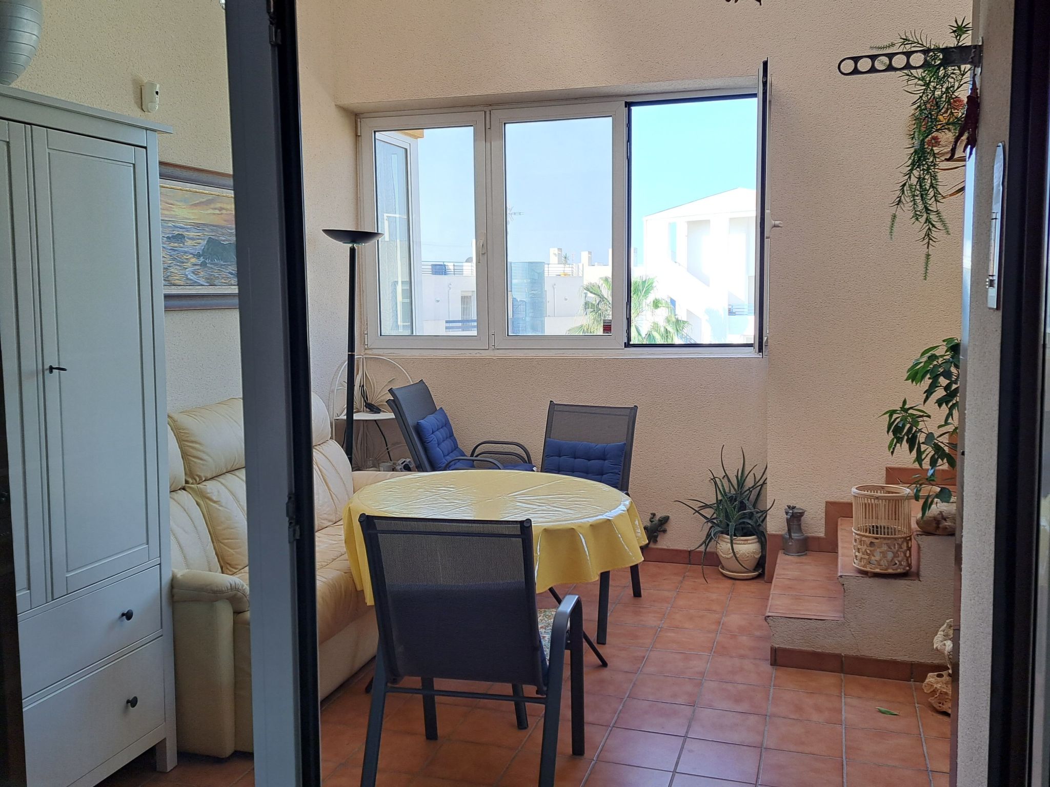 Schönes Appartement mit Grill, Pool und Terrasse-Binnen