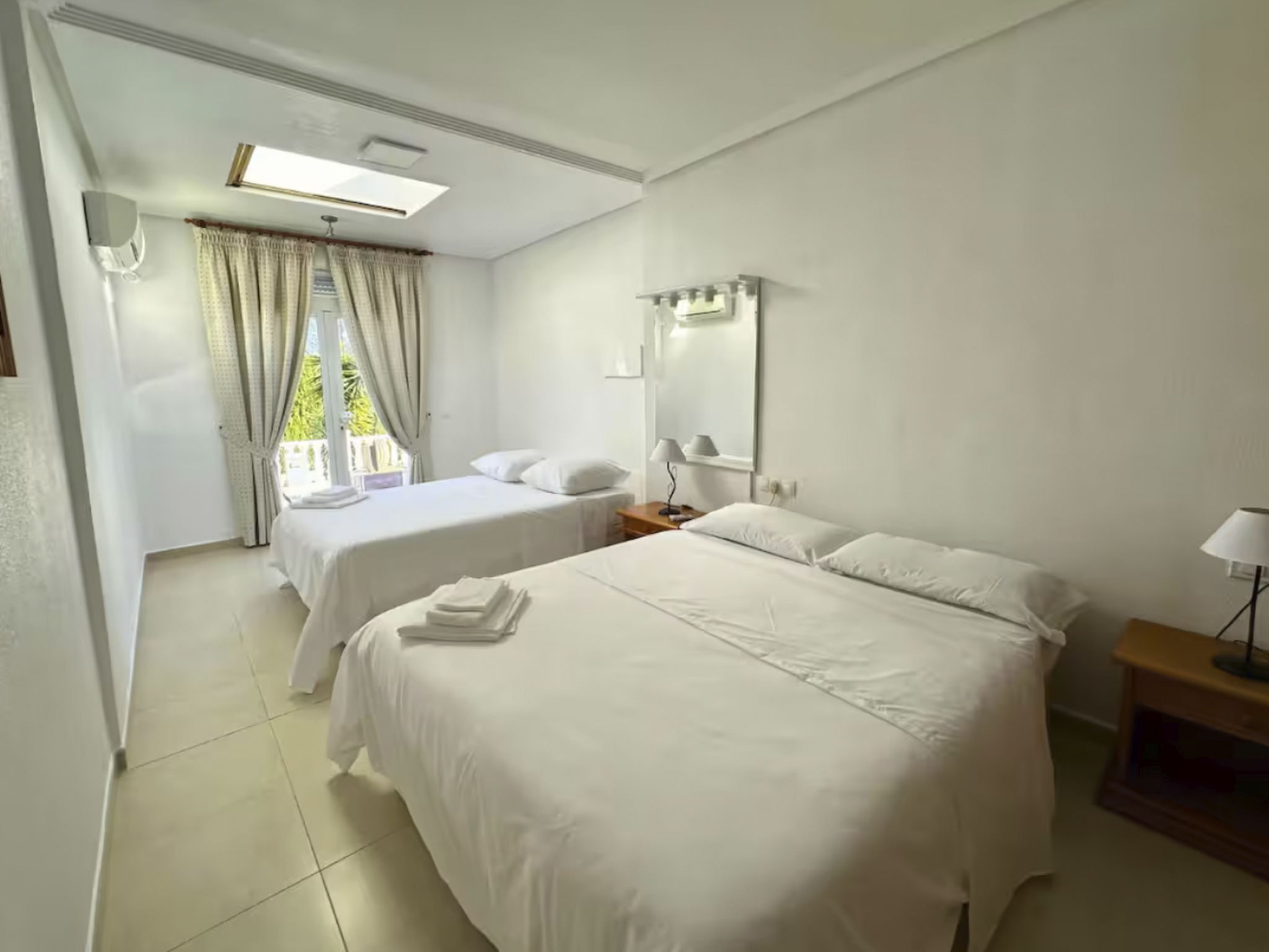 Villa Esmeralda-Binnen