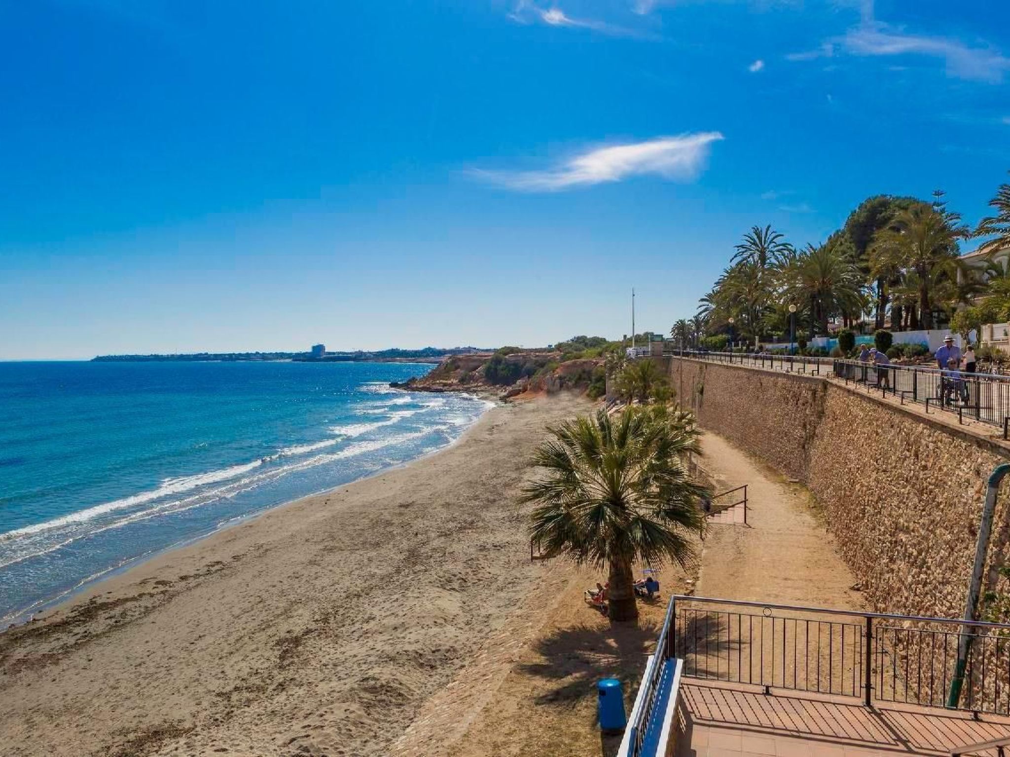 'Blue' mit Schwimmbad