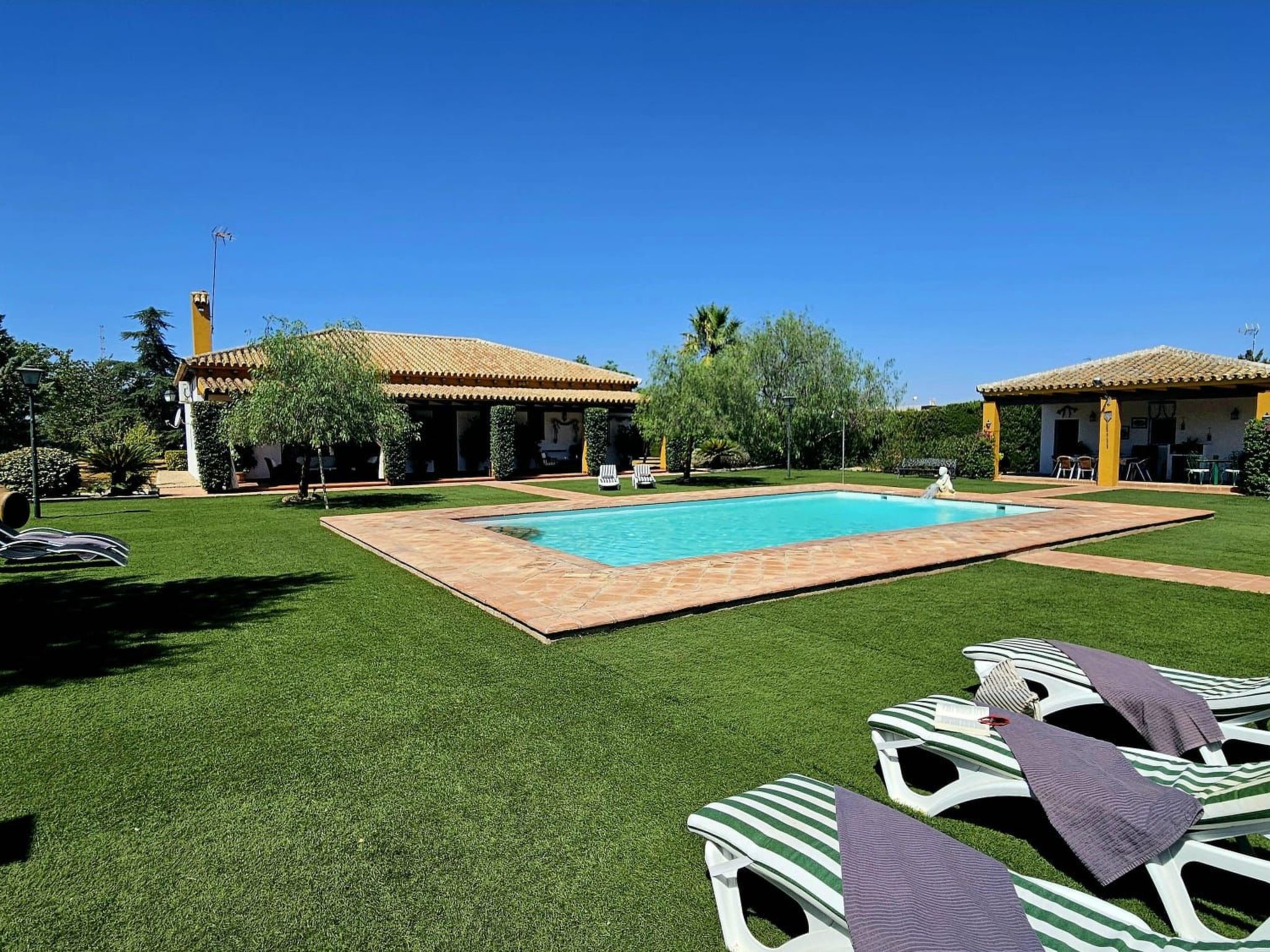 Vakantiehuis met privé zwembad in Marchena (Spanje) voor 8 personen