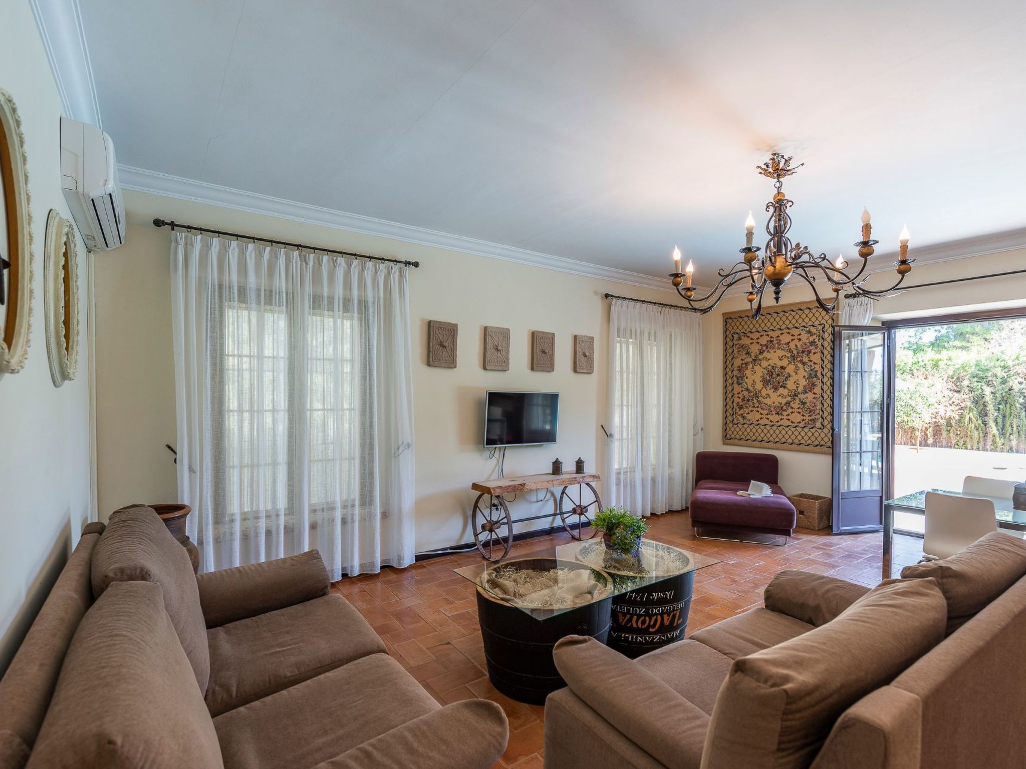 Landhaus La Teja-Dedans