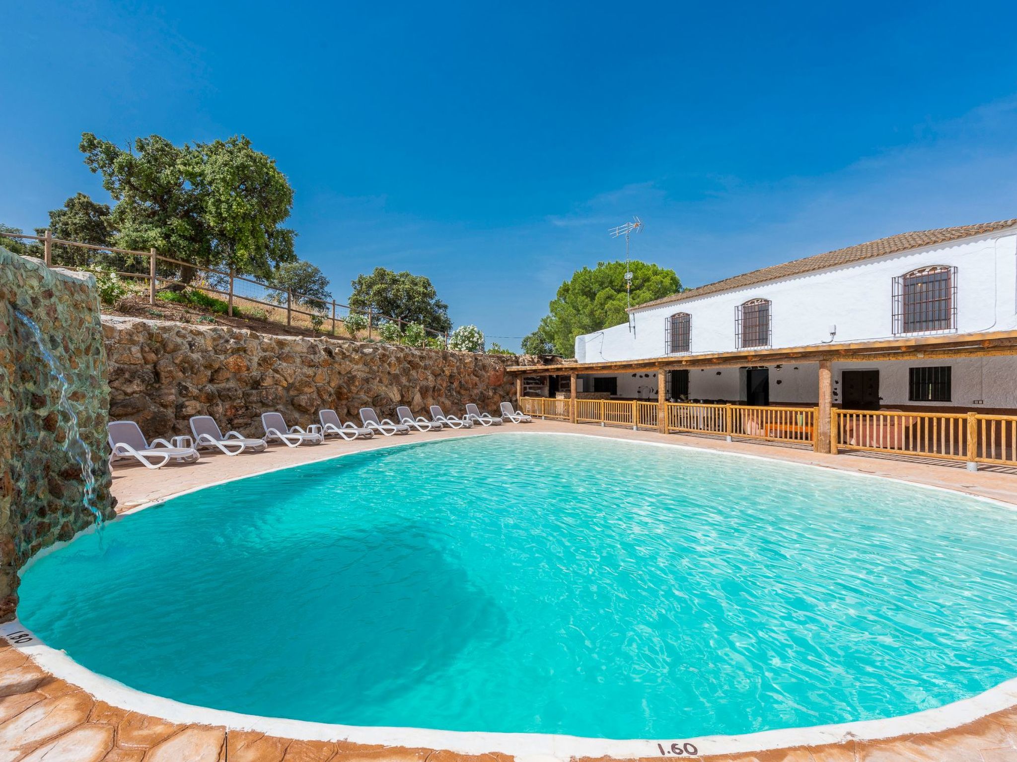 Vakantiehuis met privé zwembad in Moron de la Frontera (Spanje) voor 22 personen