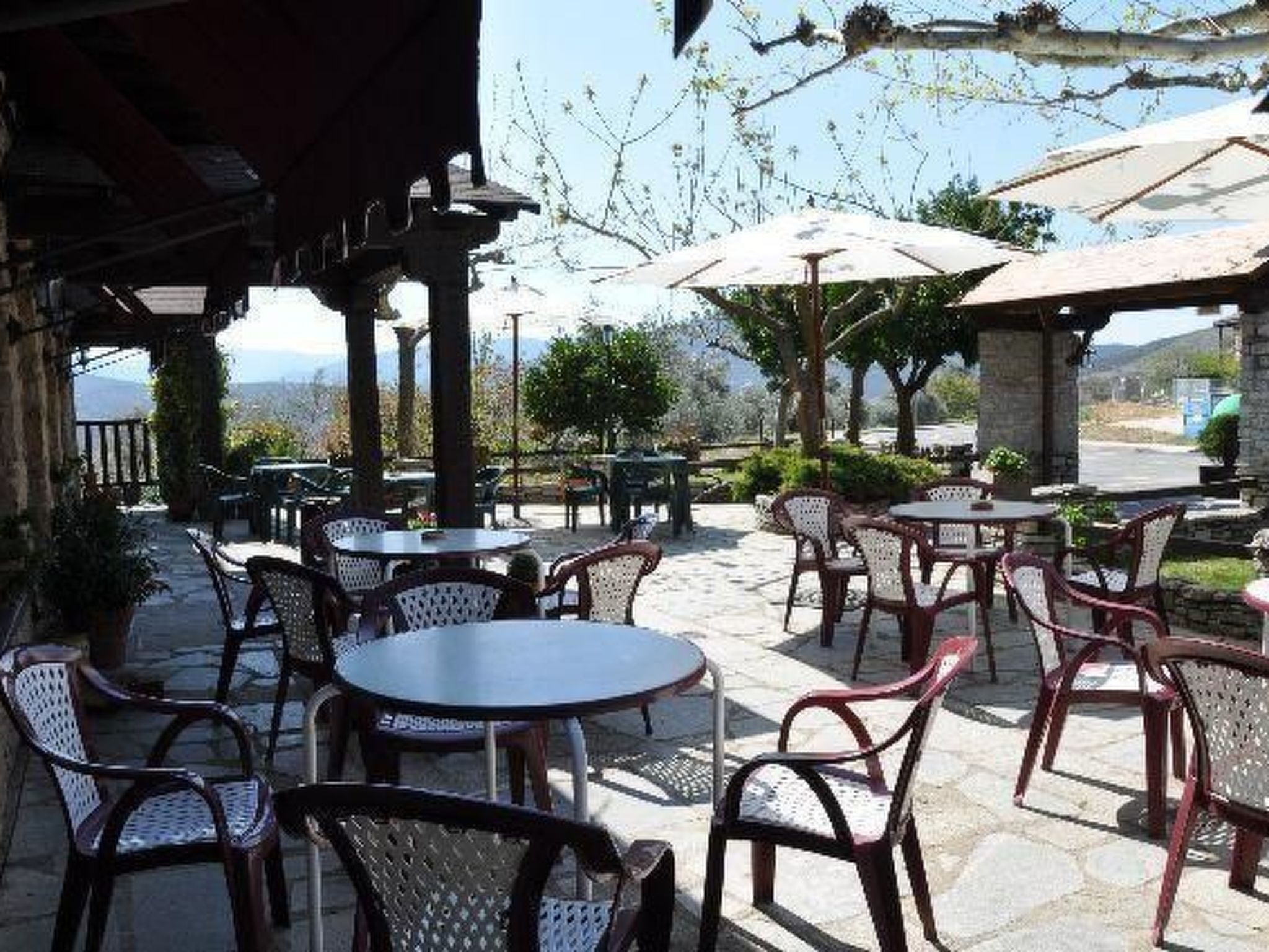 Wohnung in Sotoserrano mit Terrasse und Garten-Image-tags.info