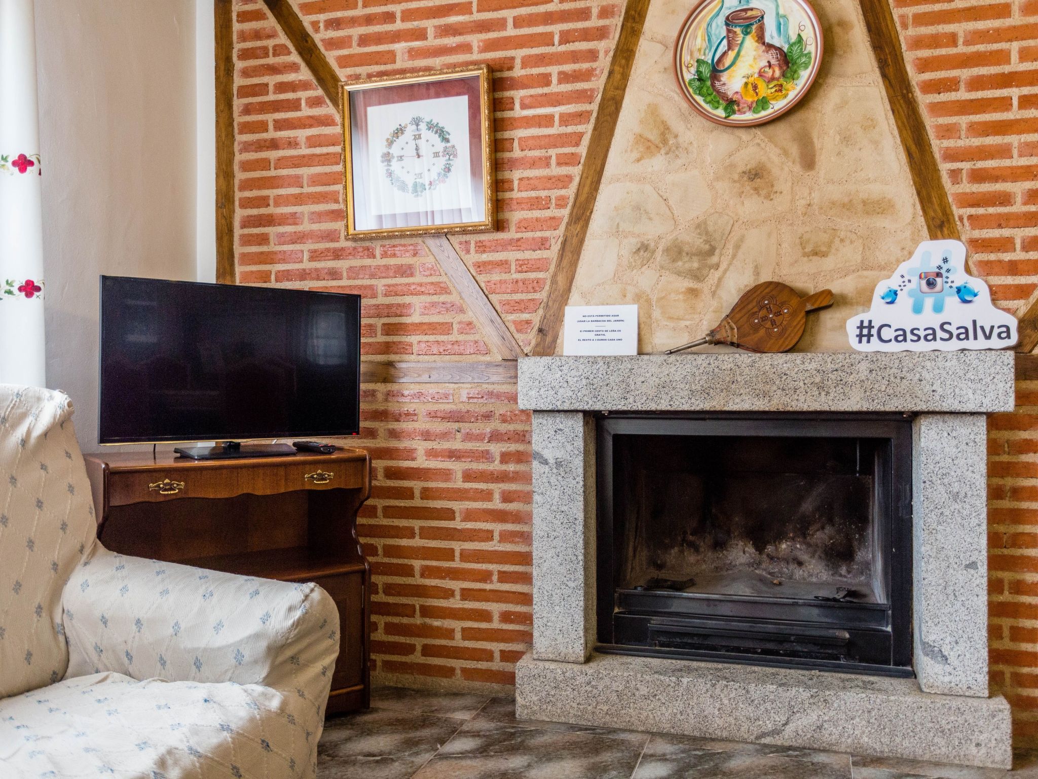 Sehr gepflegtes Ferienhaus im typisch spanischen Stil mit Garten, zwei Terrasse-Image-tags.info