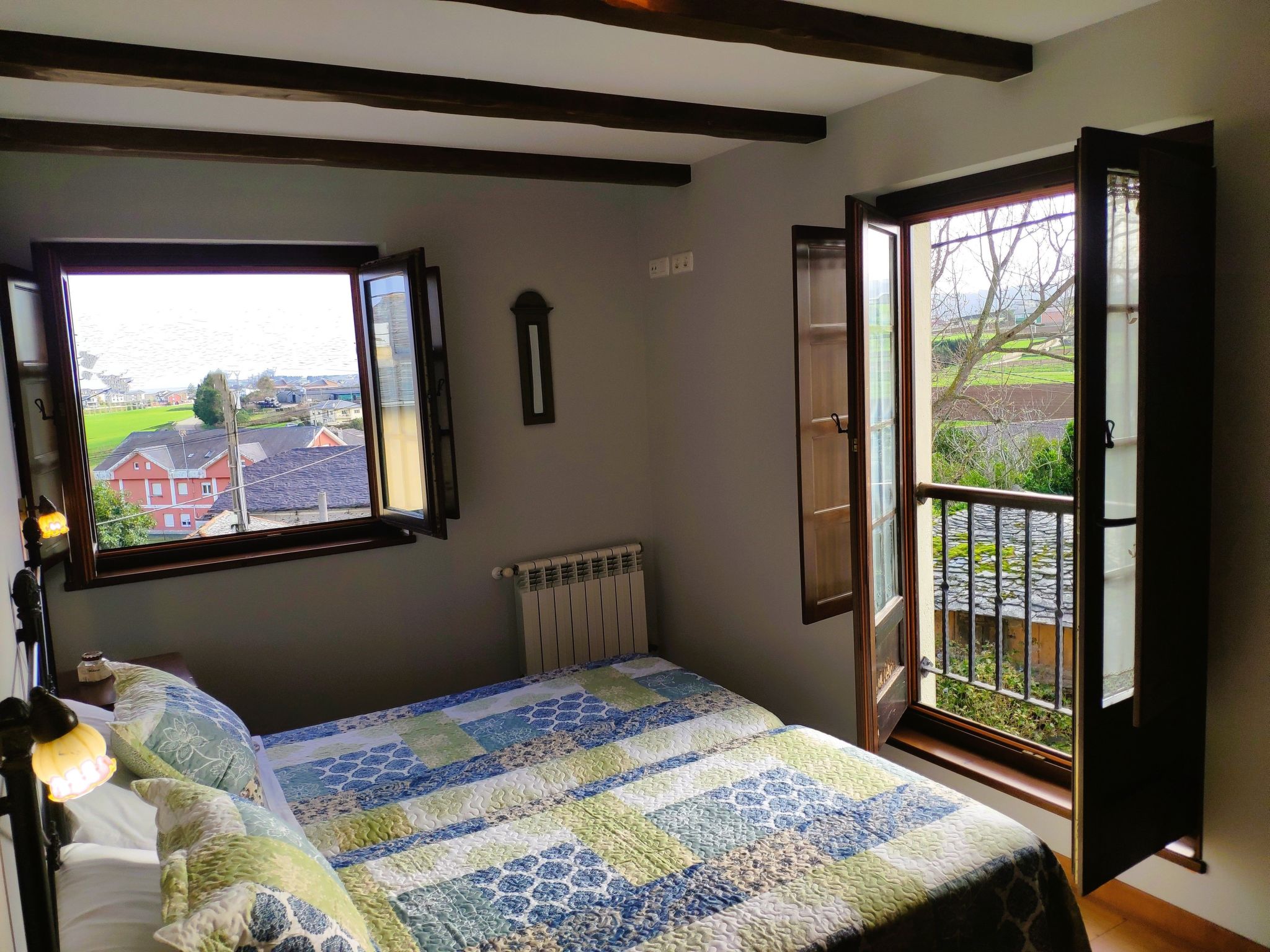 El Corbeirón-Binnen