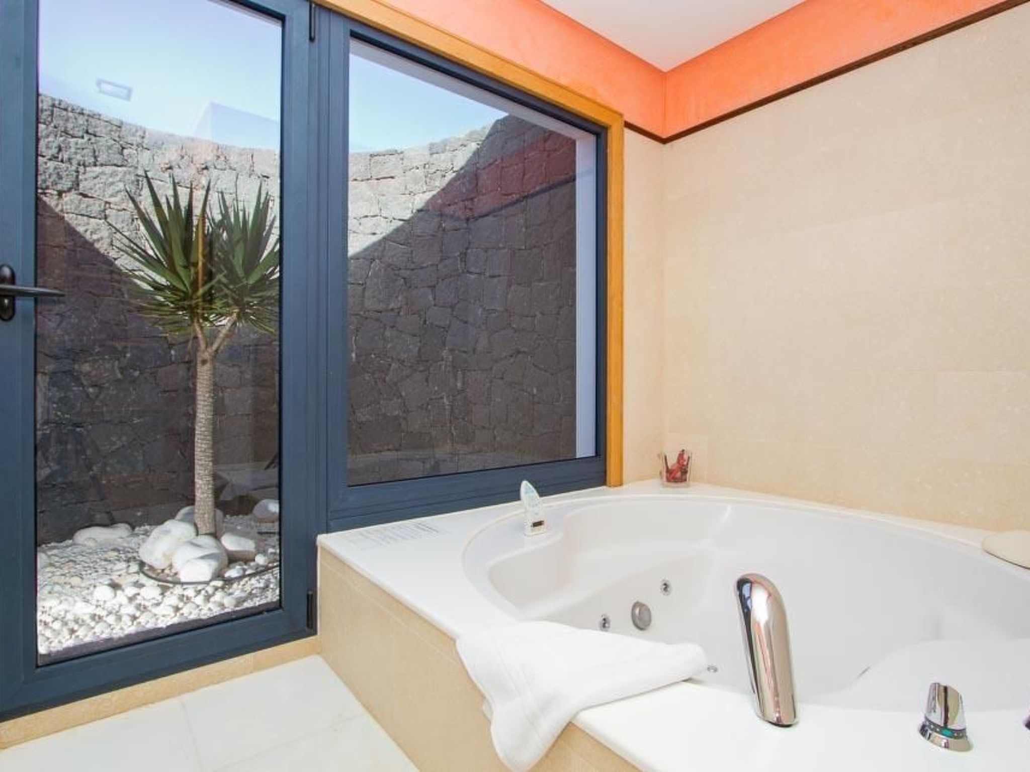 Mamma Mia B Luxus-Villen-Binnen