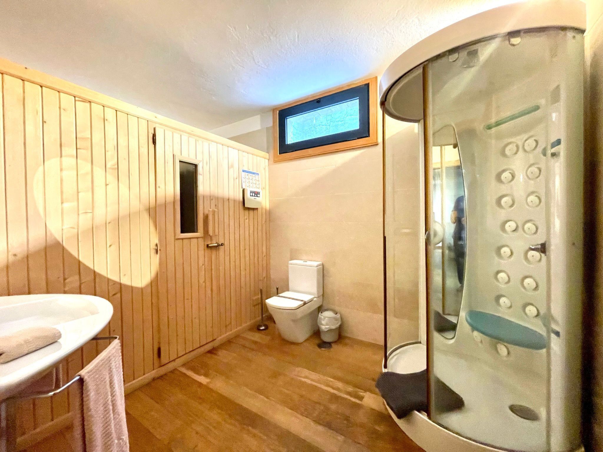 Mamma Mia B Luxus-Villen-Binnen