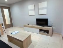 Stadsappartement met balkon in Camarasa, vlakbij het centrum - thumbnail 2
