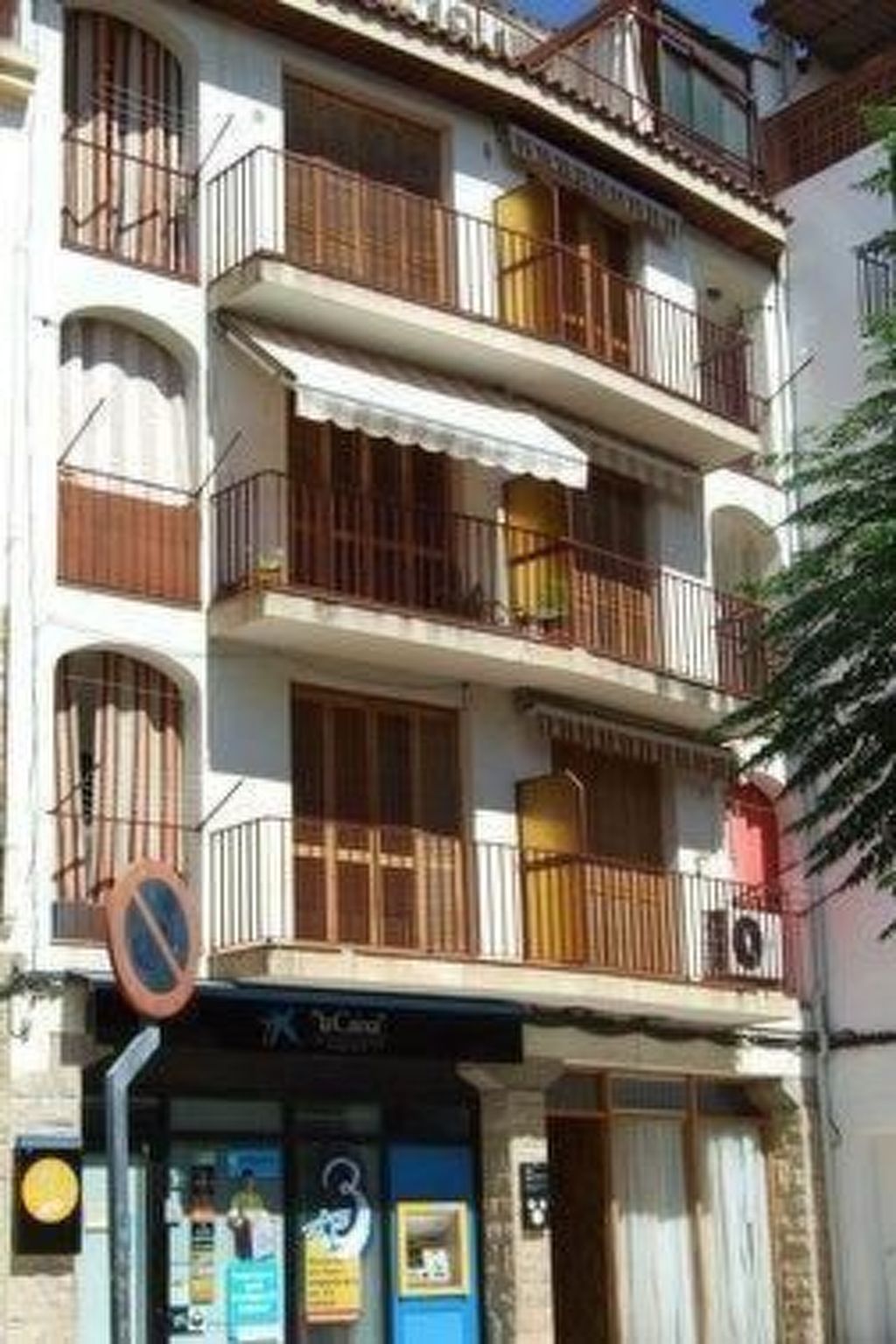 Stadsappartement met balkon in Camarasa, vlakbij het centrum - foto 19
