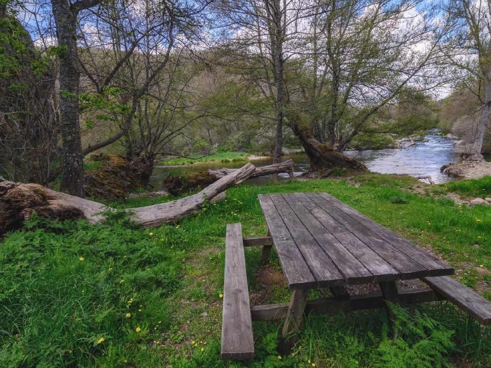 Rural House in the mountain of León-Outside