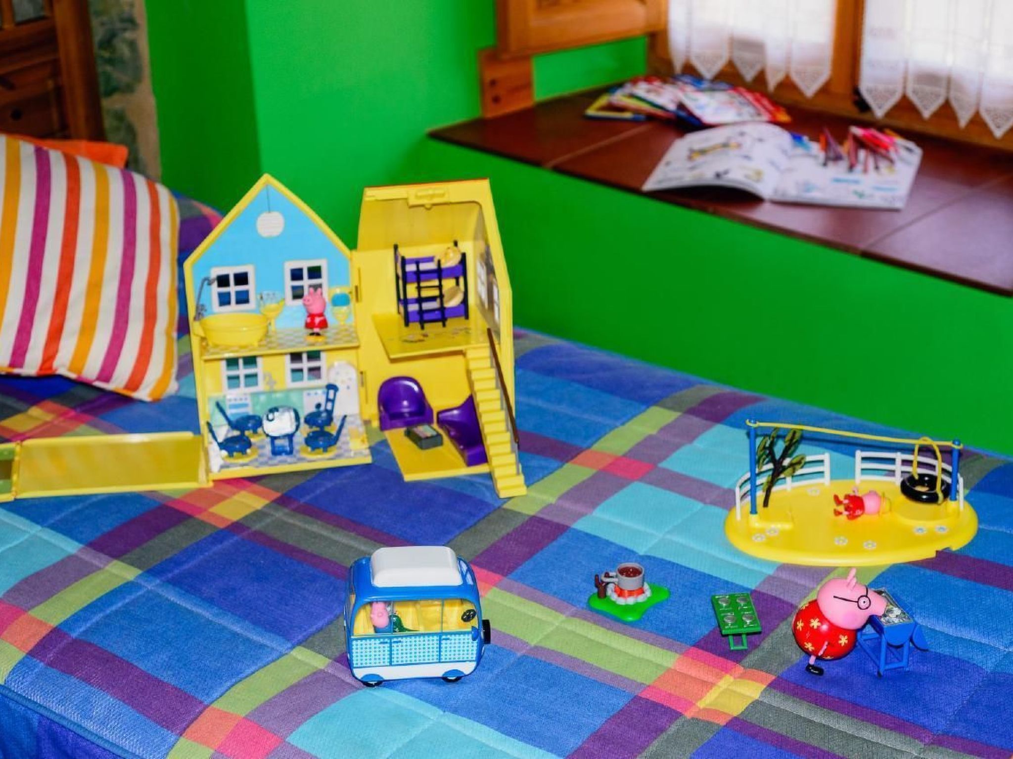 Landhaus im Berg von Leon-Image-tags.info