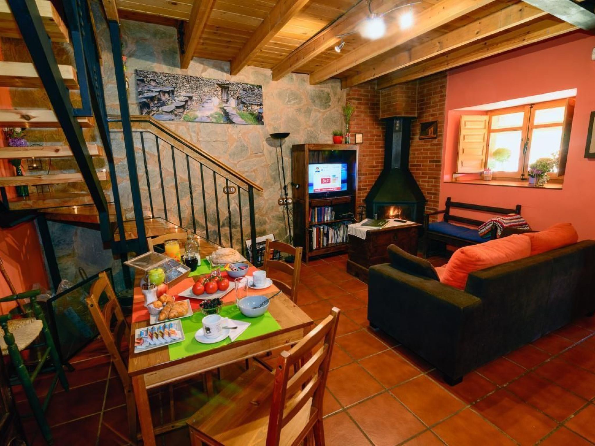 Landhaus im Berg von Leon-Image-tags.info