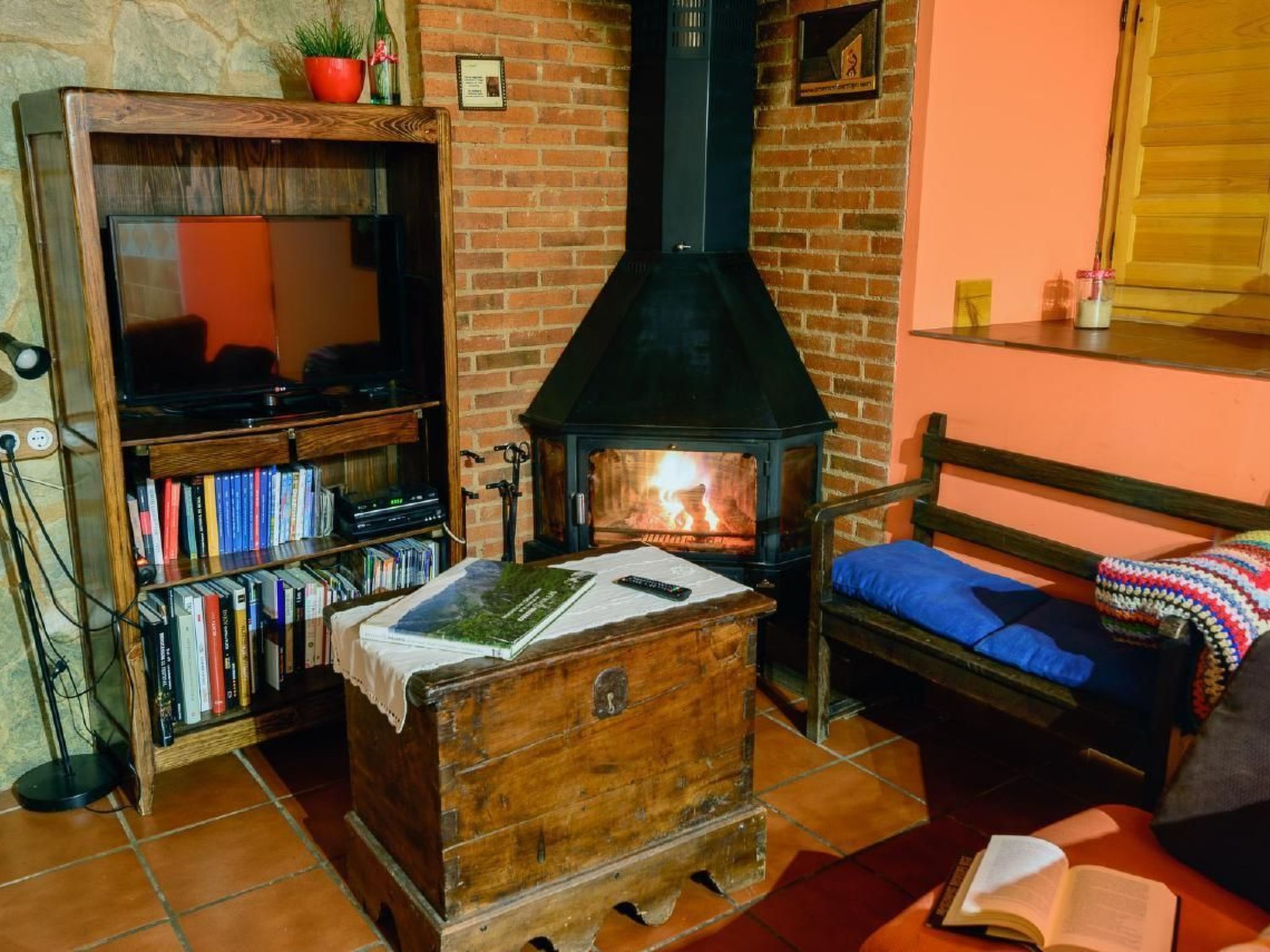 Landhaus im Berg von Leon-Image-tags.info