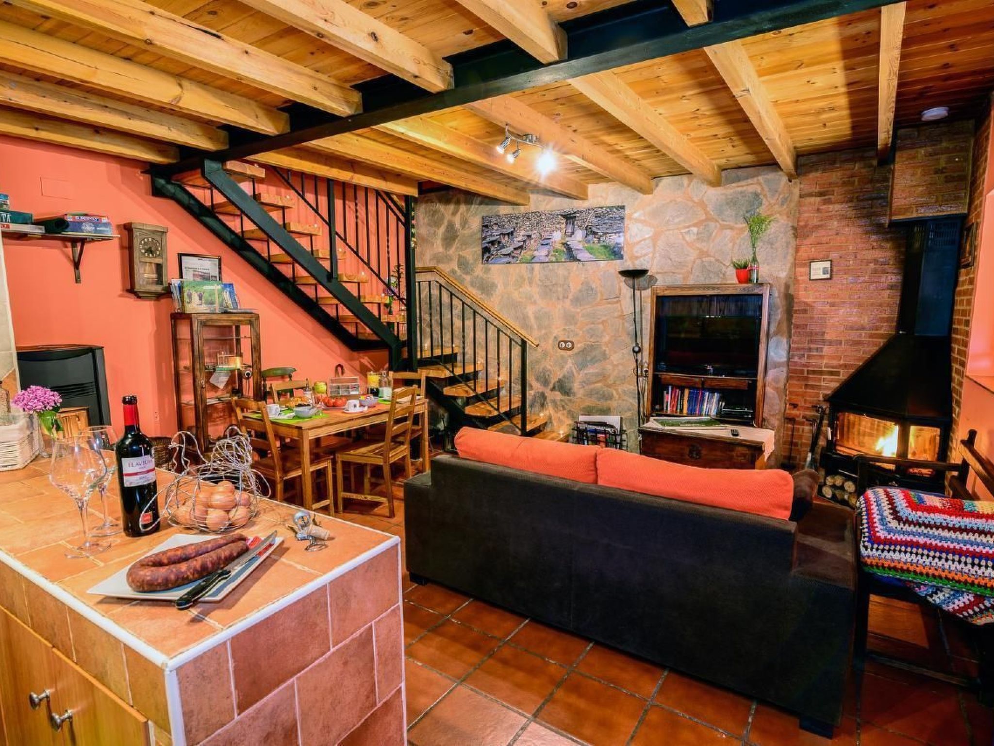 Landhaus im Berg von Leon-Image-tags.info