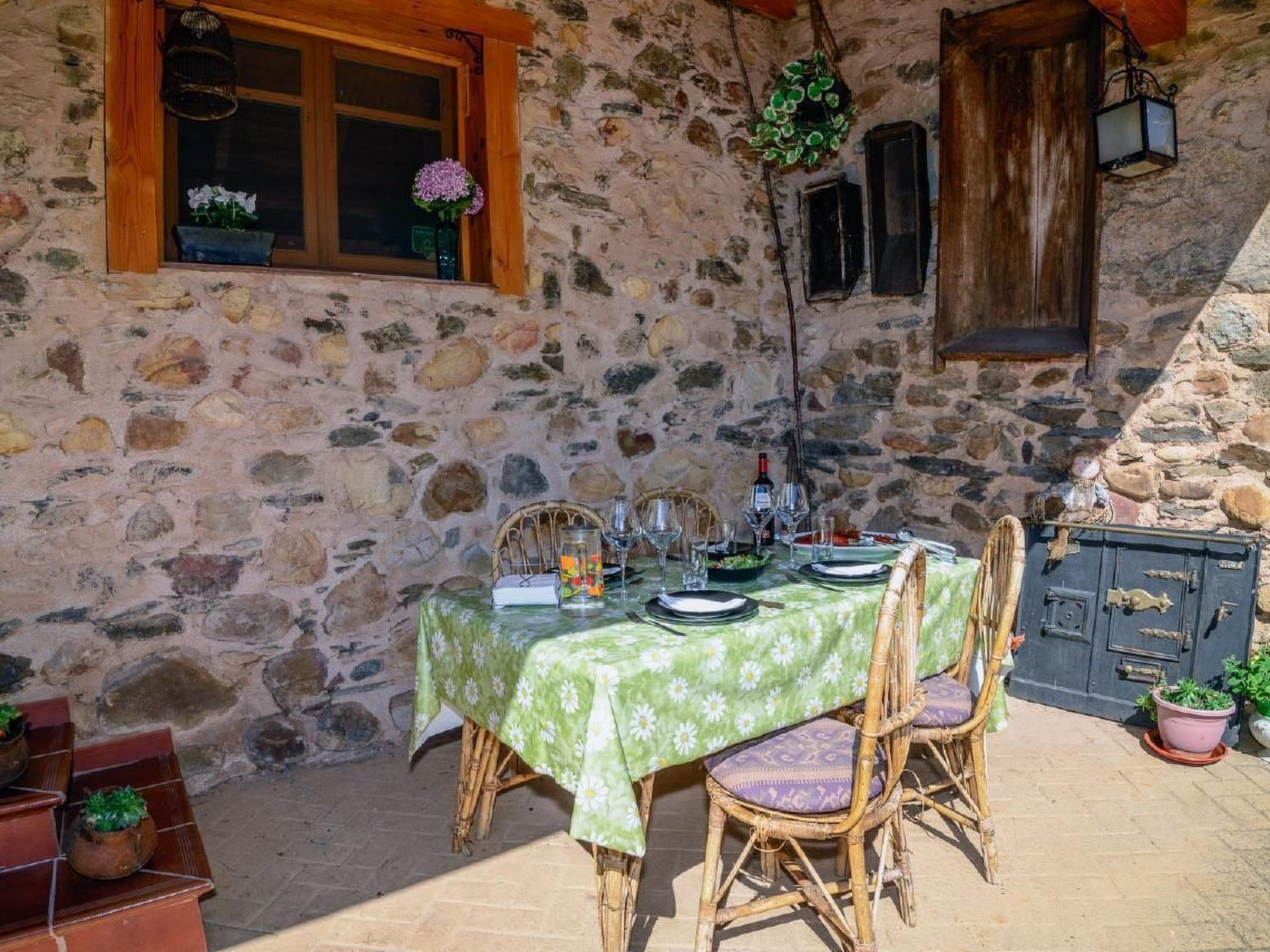 Landhaus im Berg von Leon-Image-tags.info