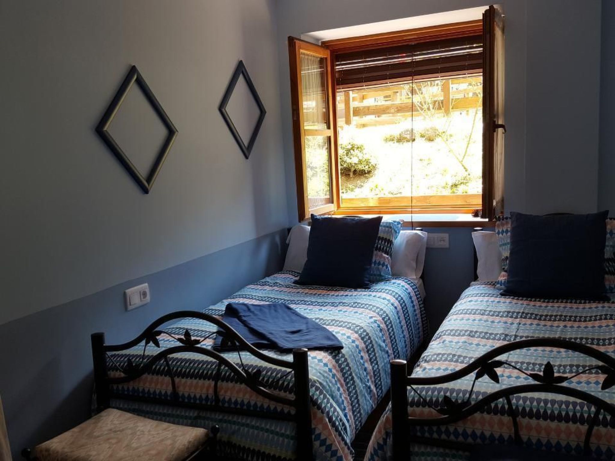 Appartement mit Terrasse-Image-tags.info