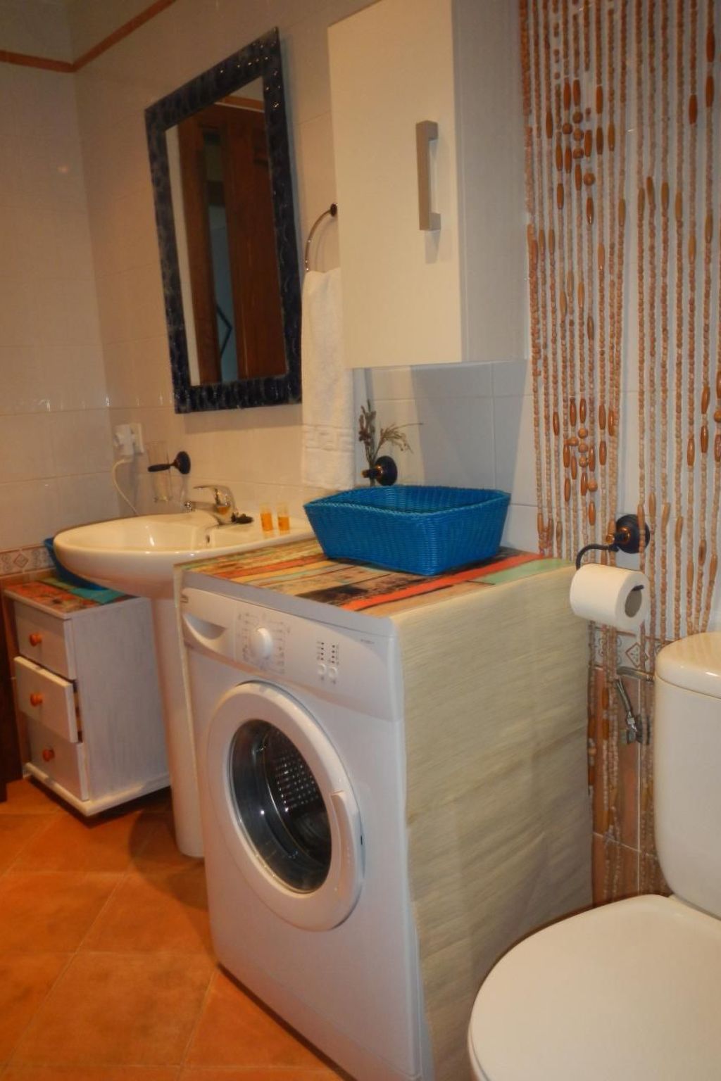 Appartement mit Terrasse-Image-tags.info