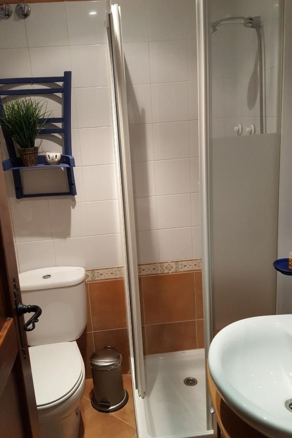 Appartement mit Terrasse-Image-tags.info