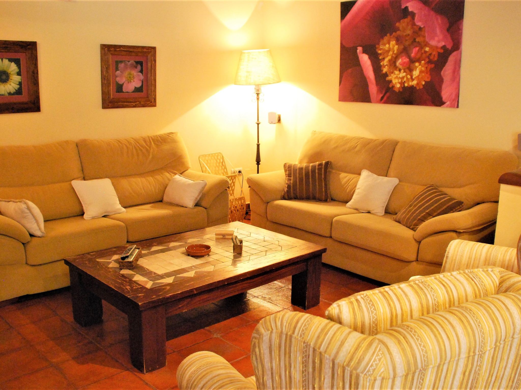 4-Schlafzimmer-Haus mit Schwimmbad-Binnen