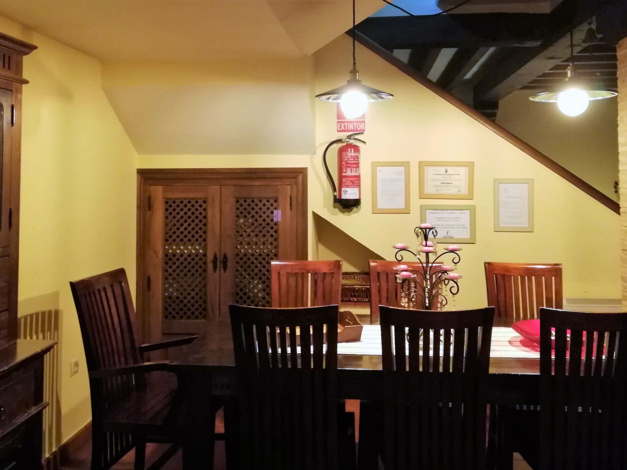 4-Schlafzimmer-Haus mit Schwimmbad-Binnen