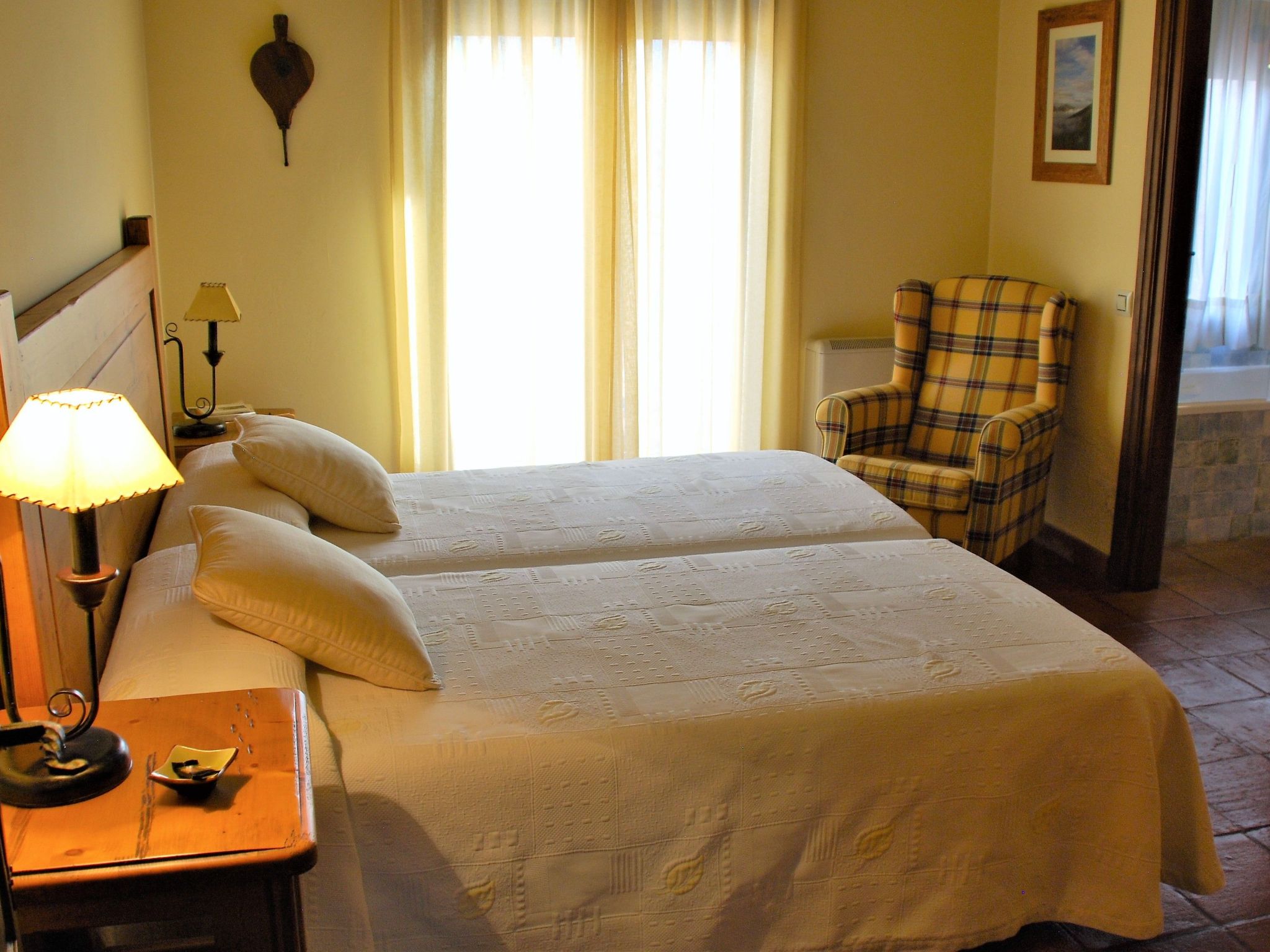 4-Schlafzimmer-Haus mit Schwimmbad-Binnen