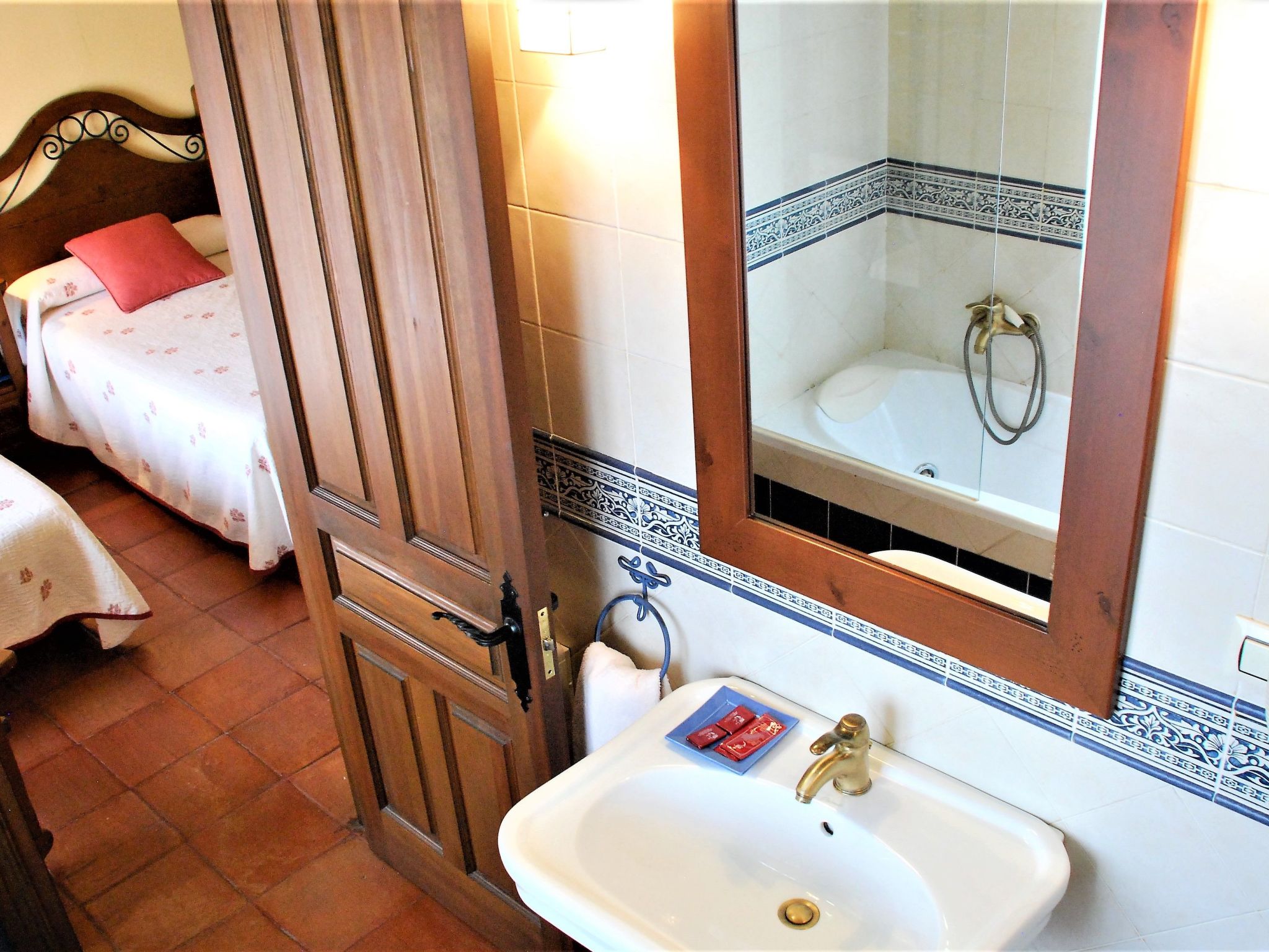 4-Schlafzimmer-Haus mit Schwimmbad-Binnen