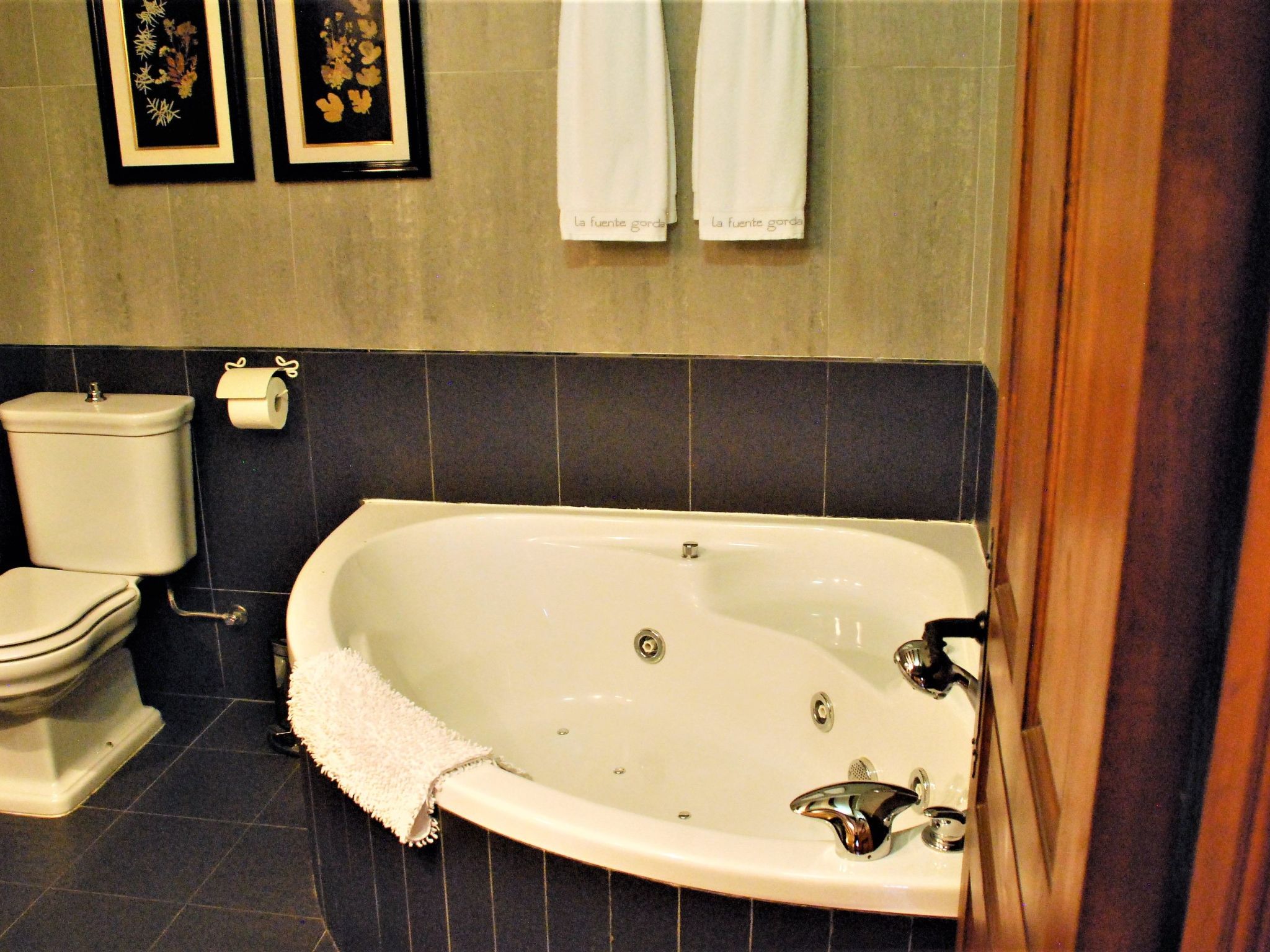 4-Schlafzimmer-Haus mit Schwimmbad-Binnen