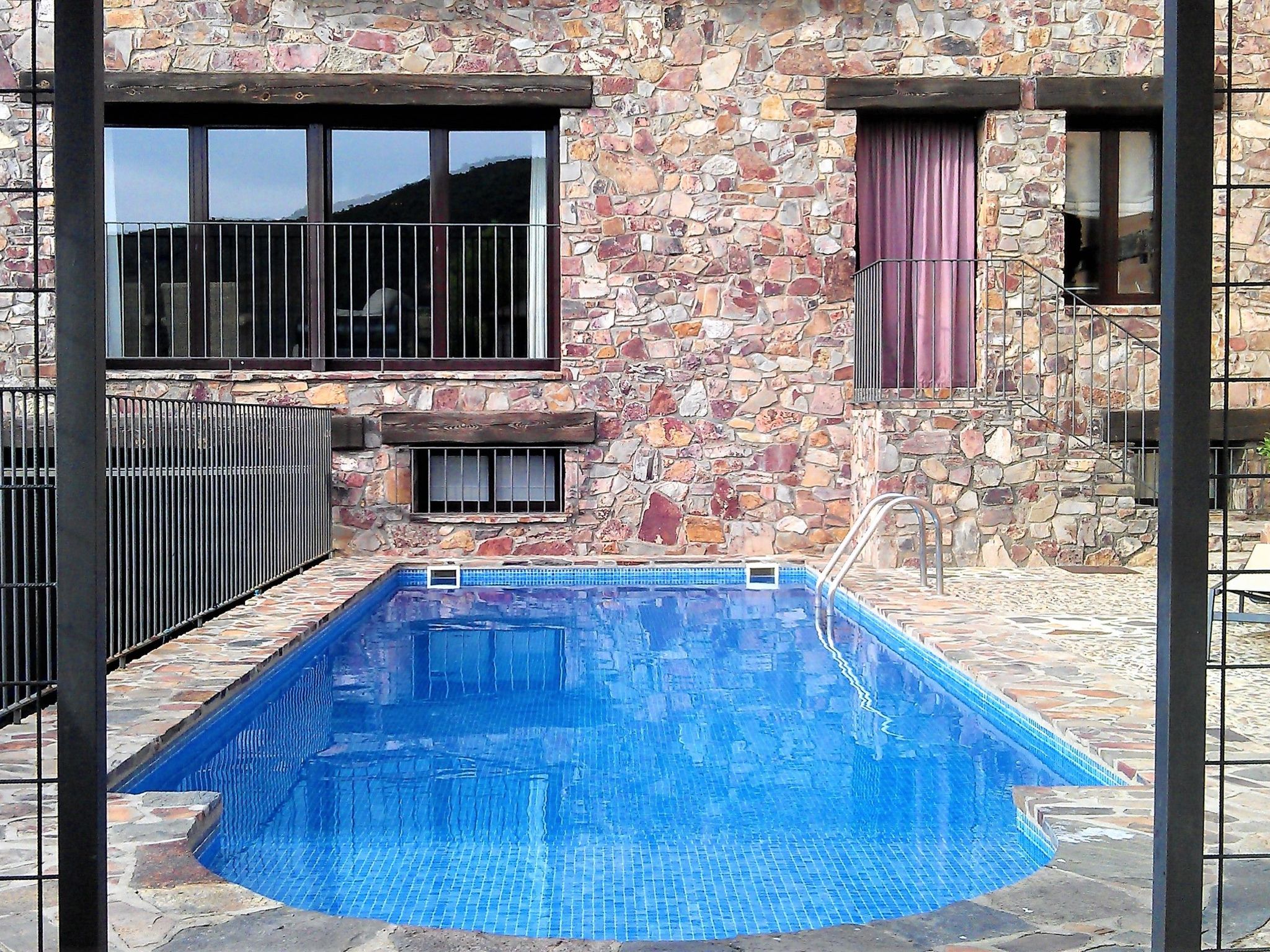 4-Schlafzimmer-Haus mit Schwimmbad-Binnen