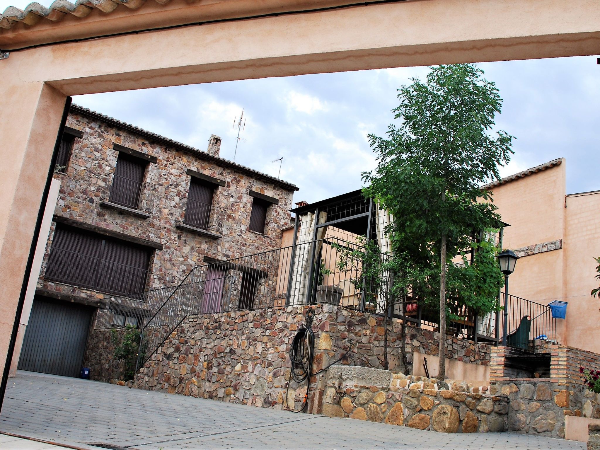 4-Schlafzimmer-Haus mit Schwimmbad-Binnen