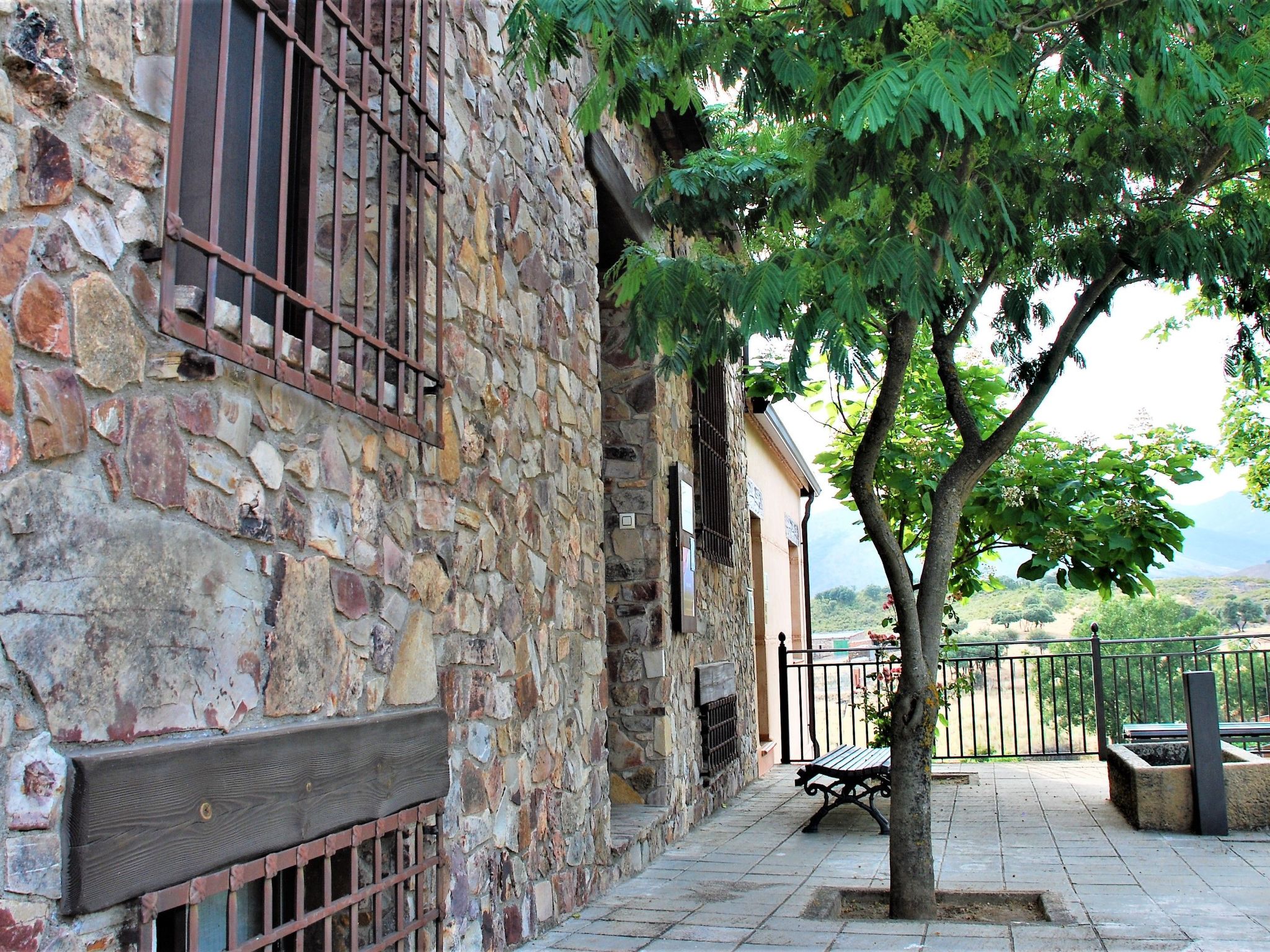 4-Schlafzimmer-Haus mit Schwimmbad-Binnen