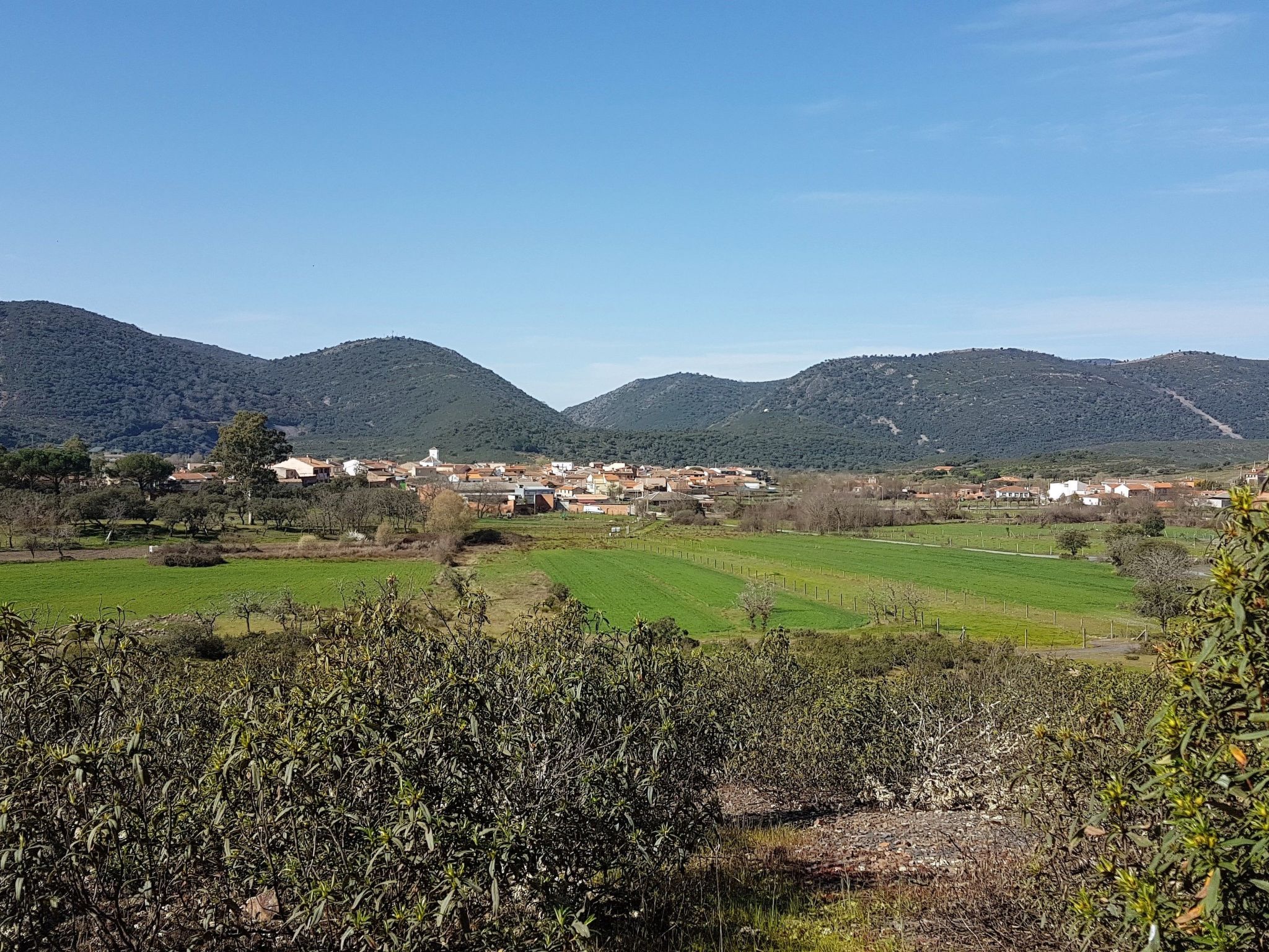 4-Schlafzimmer-Haus mit Schwimmbad-Binnen