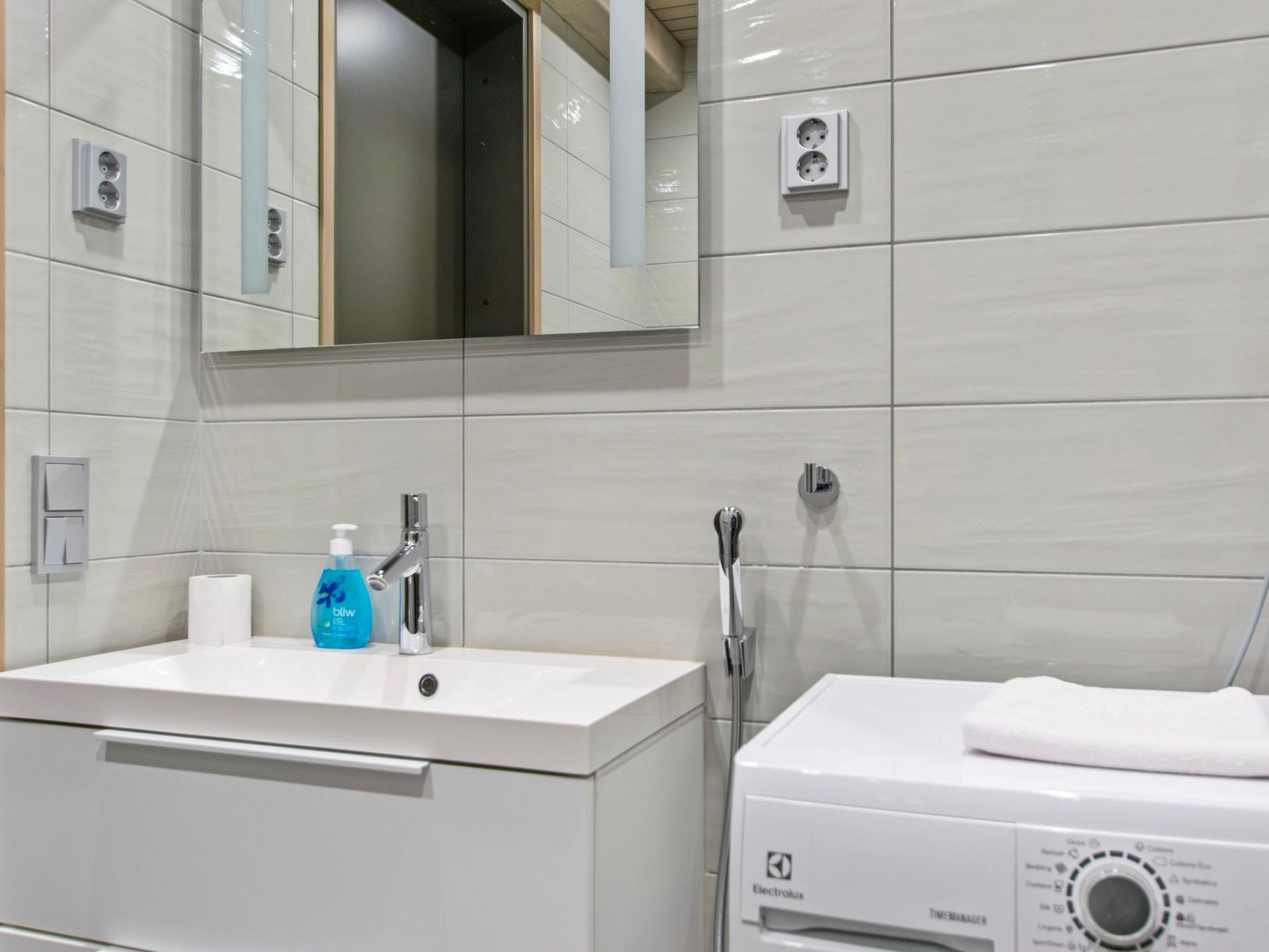 Naava chalet 102-Inside