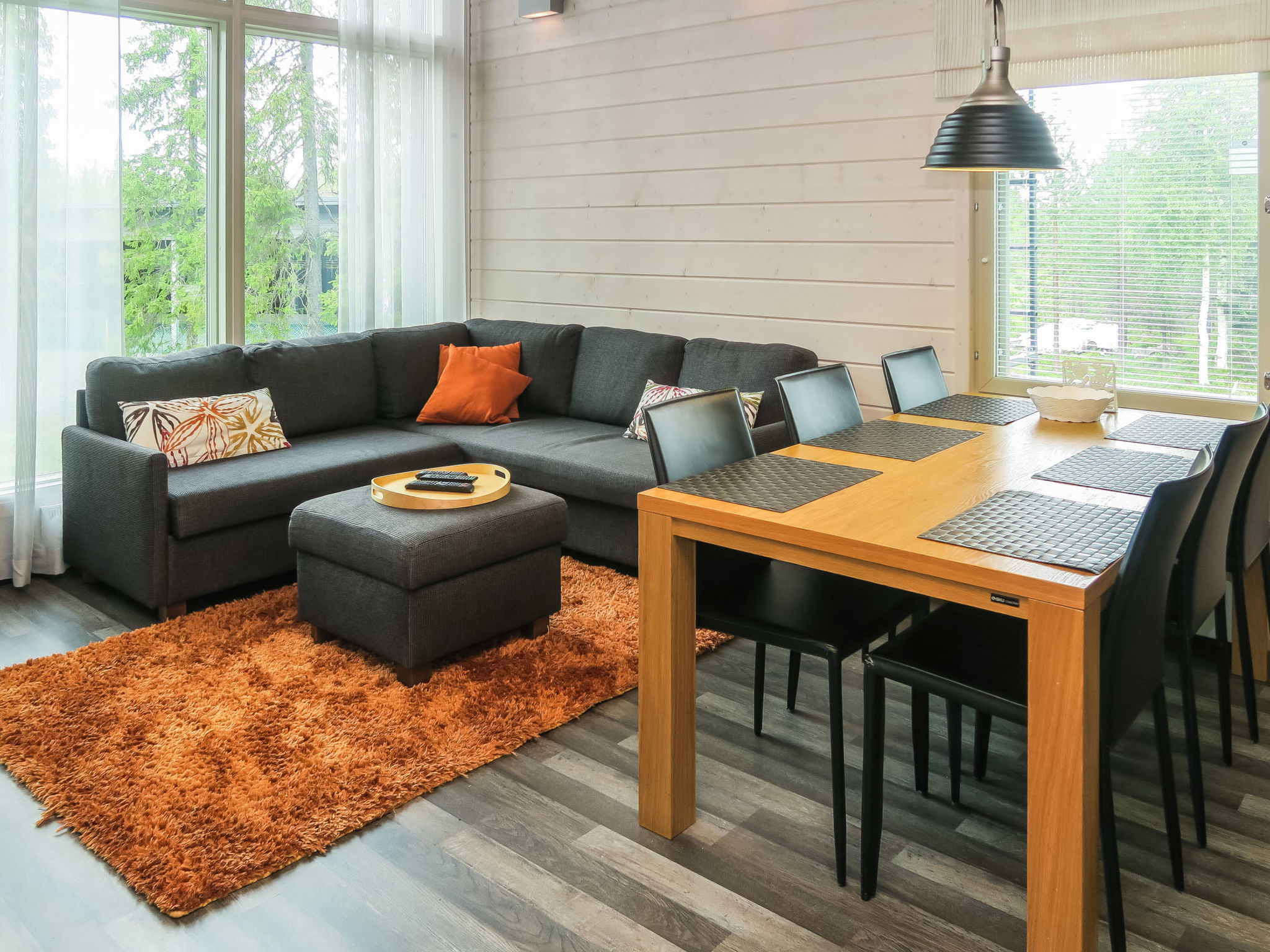 Villa vuosseli a 1-Binnen