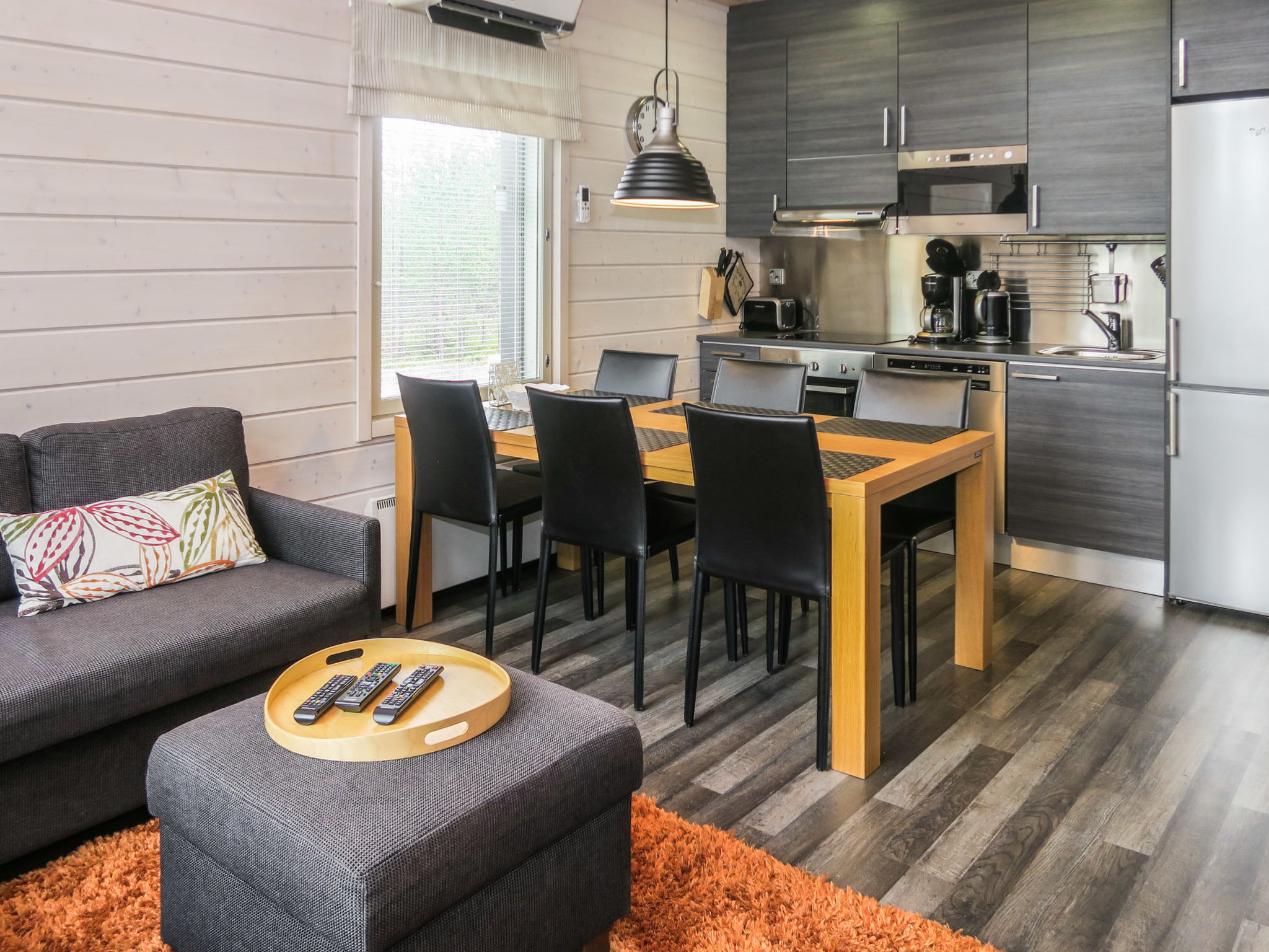 Villa vuosseli a 1-Binnen