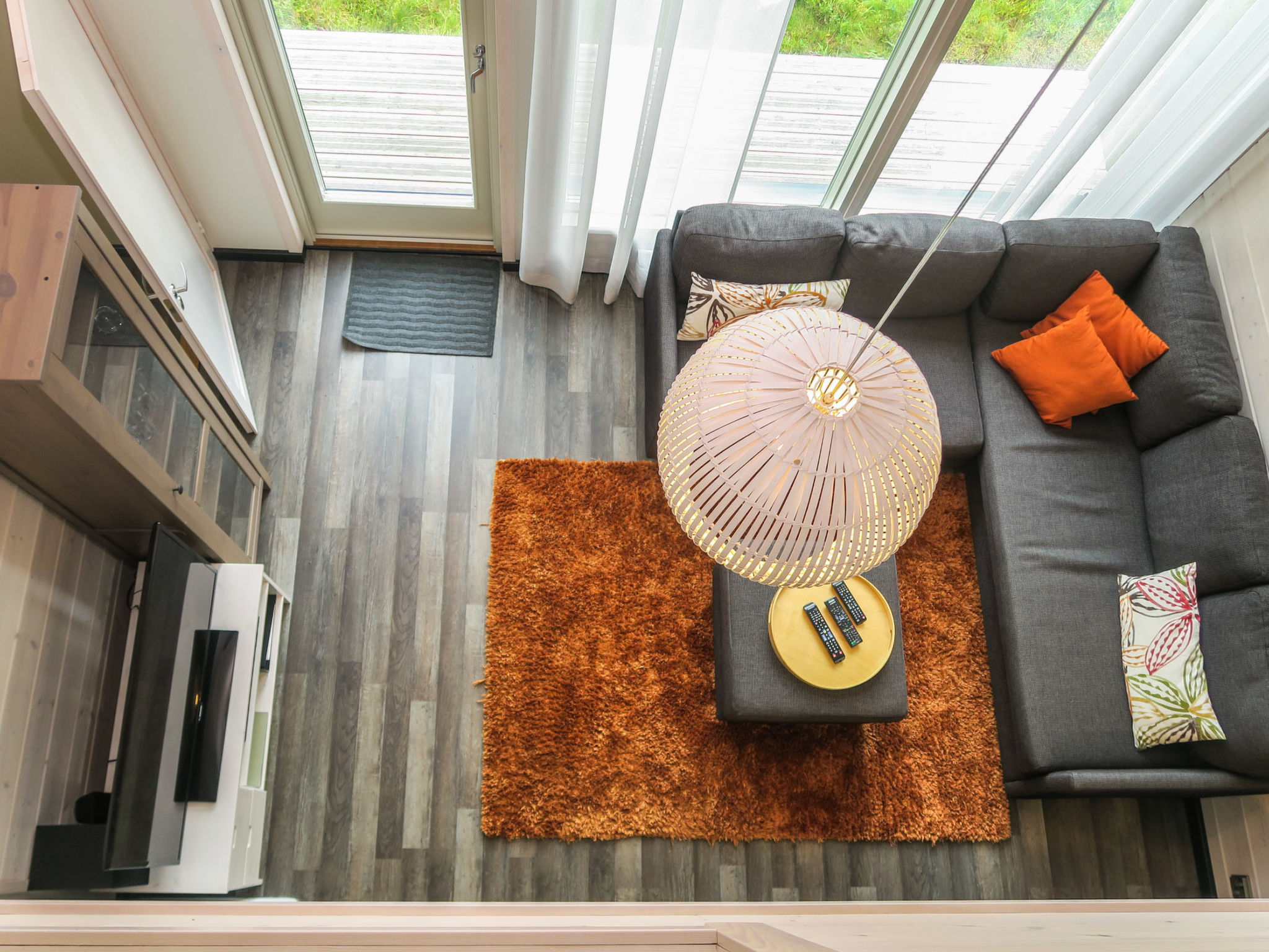 Villa vuosseli a 1-Binnen